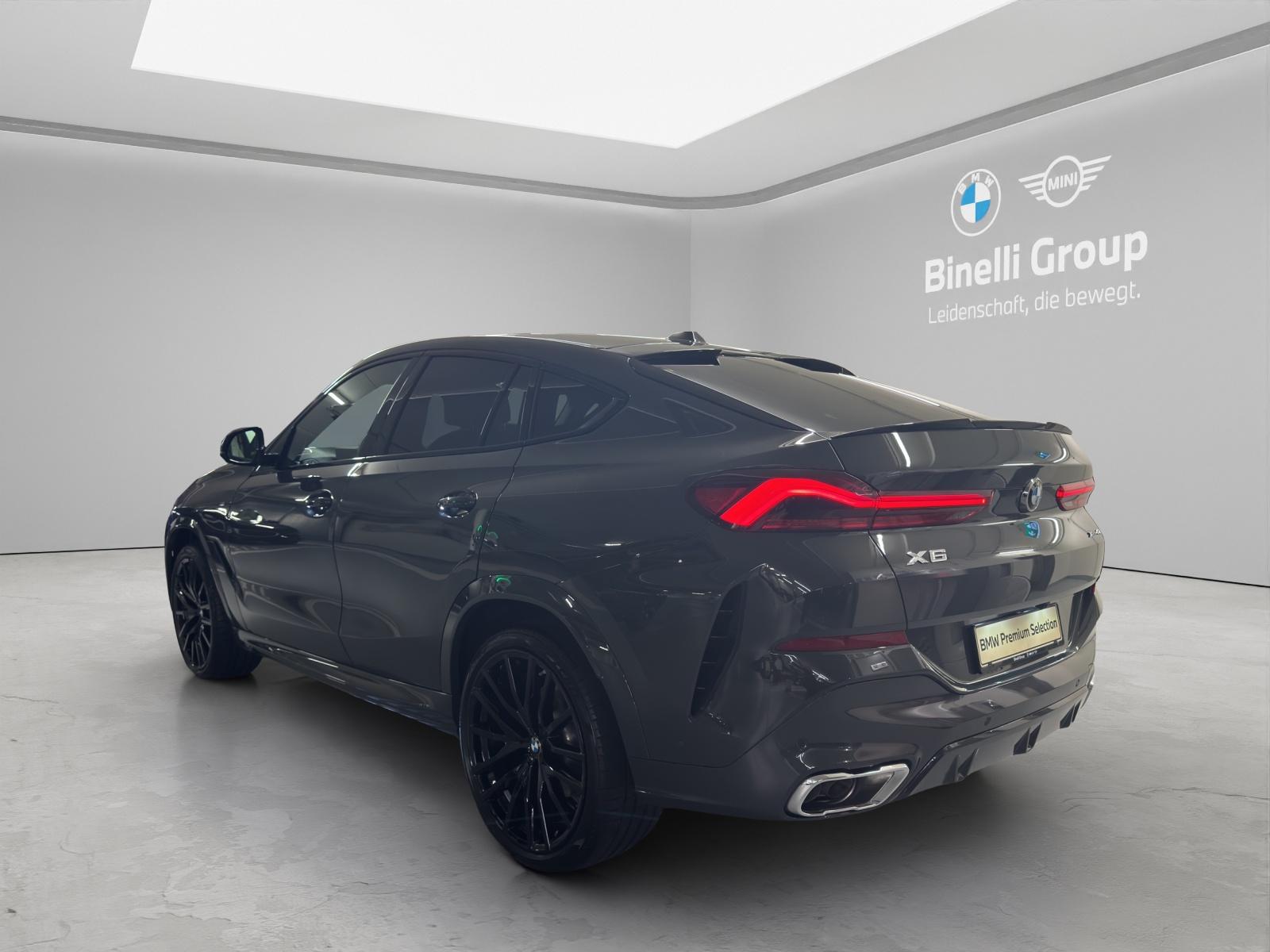 BMW X6 40i xDrive-showroom-element-2