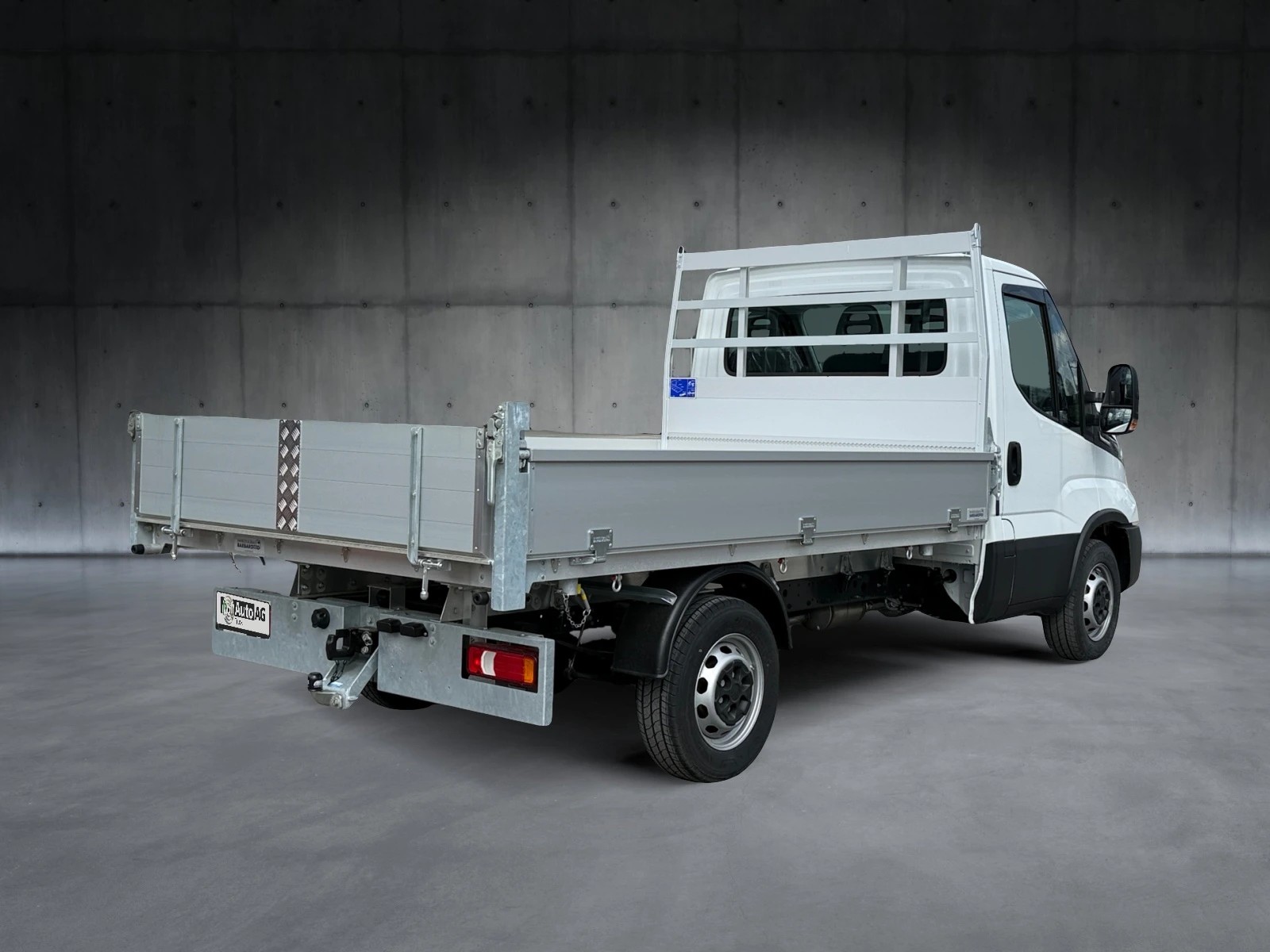 IVECO 35 S 16 A8-showroom-element-2