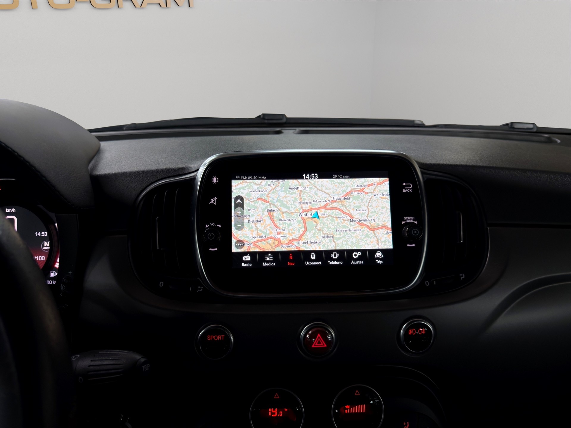 FIAT 595 1.4 16V Turbo Abarth Turismo Dualogic-image-18