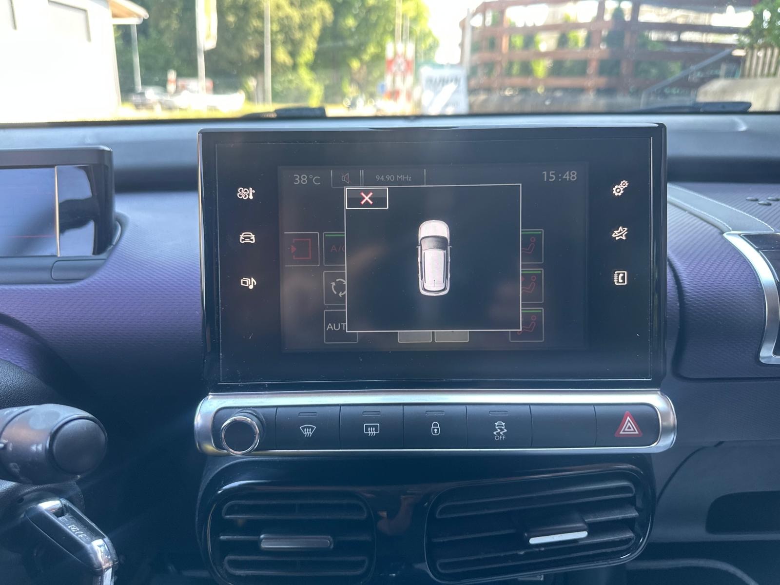 CITROEN C4 Cactus 1.2 VTi Shine-image-11