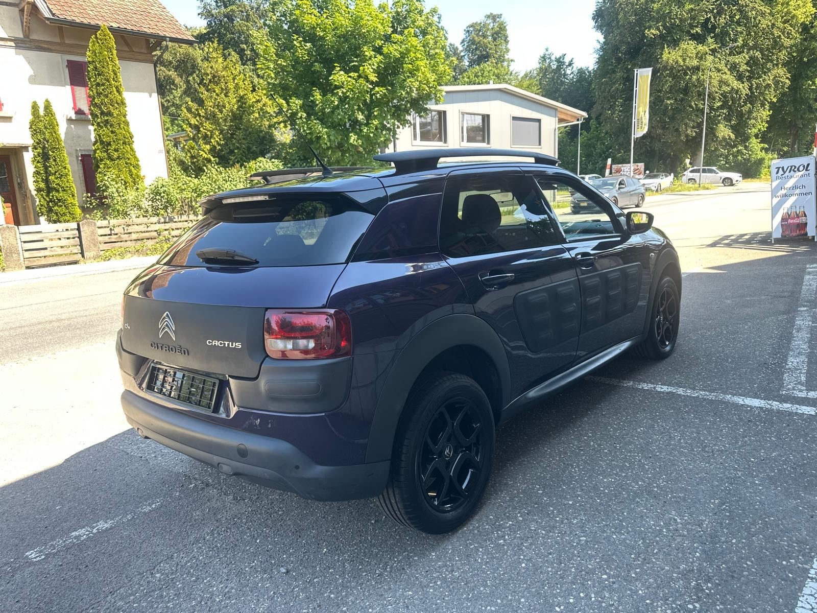 CITROEN C4 Cactus 1.6 BlueHDi Shine-showroom-element-3