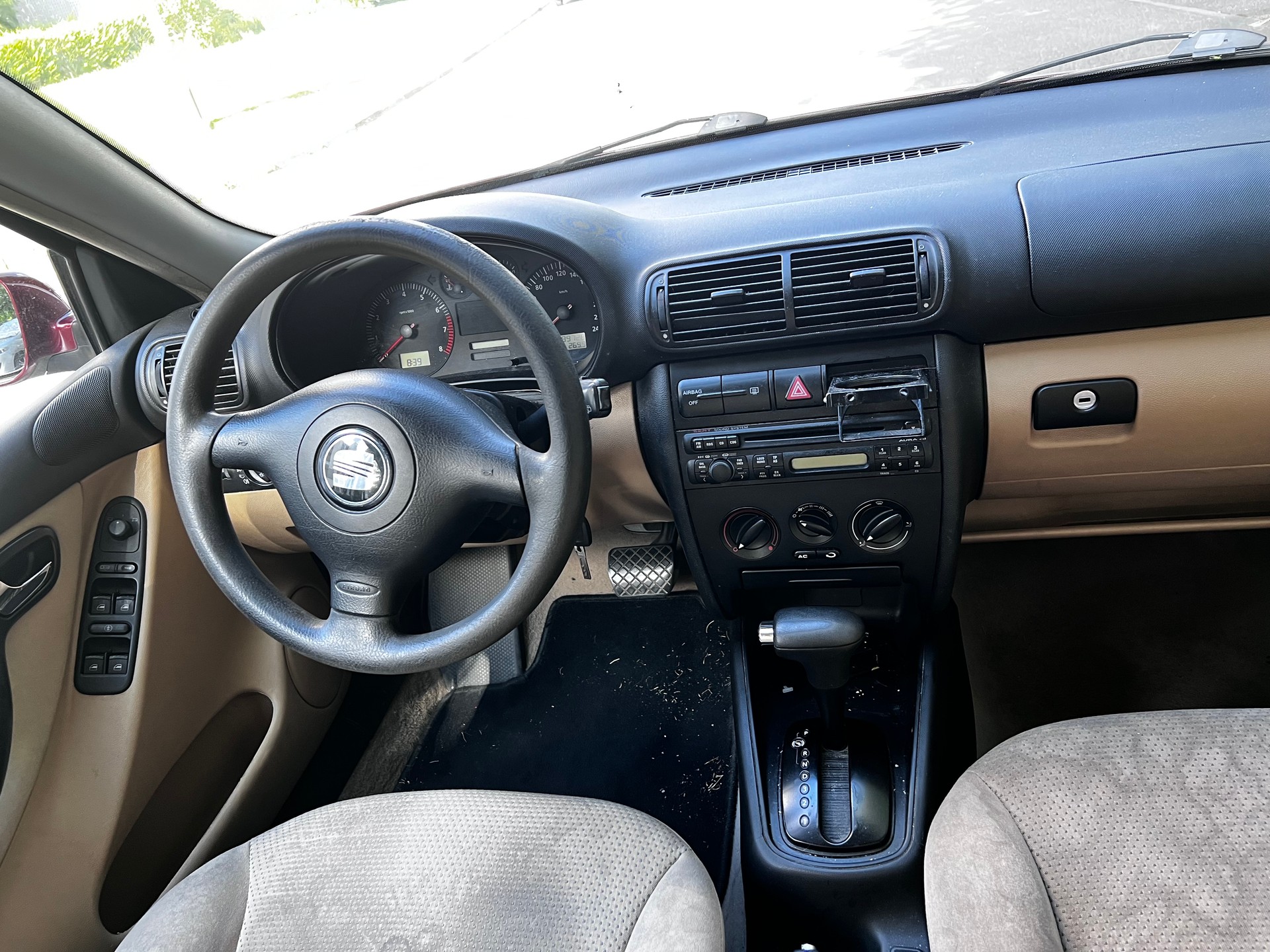 SEAT Leon 1.8 Signo Automat-image-14