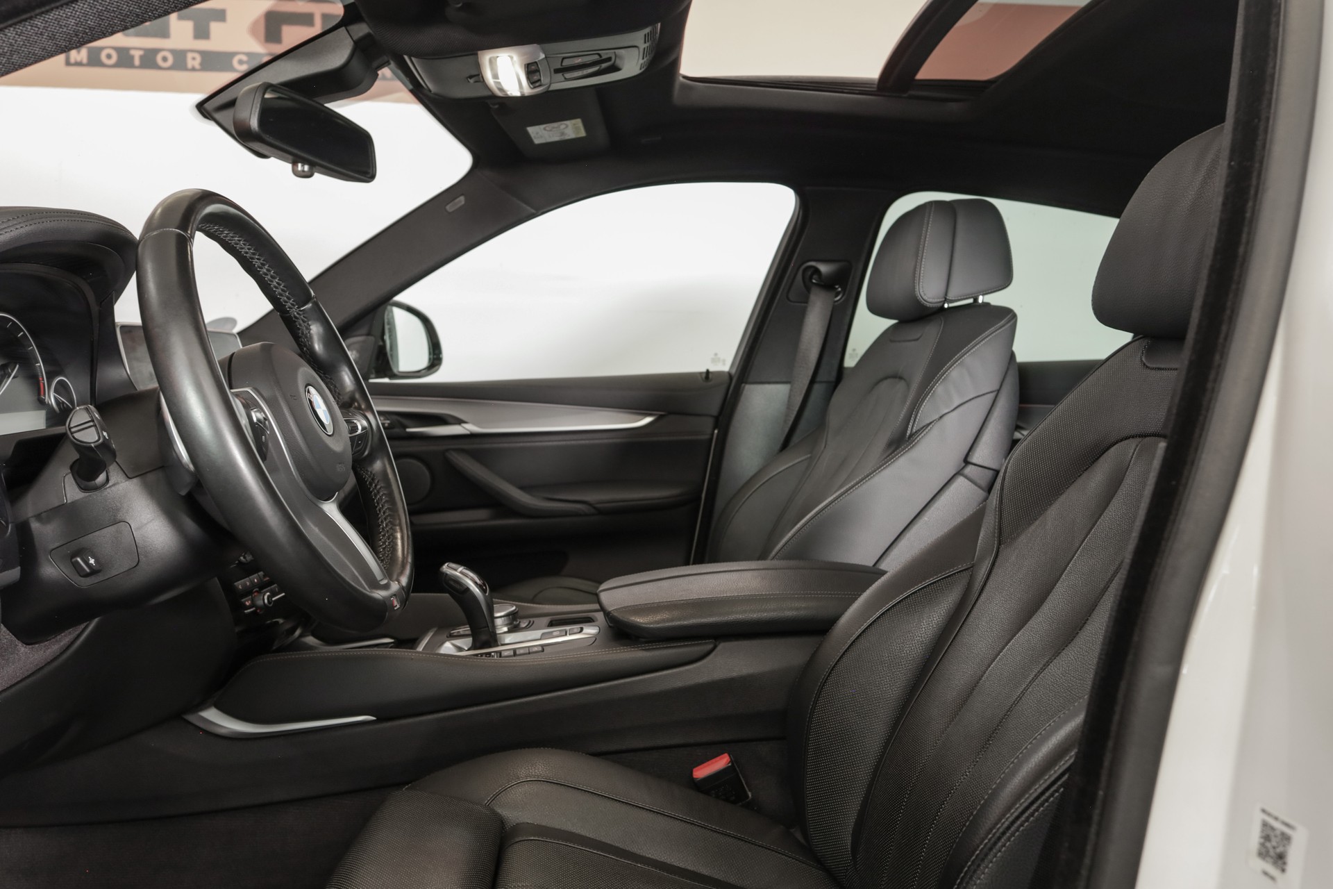 BMW X6 M50d Steptronic-image-11