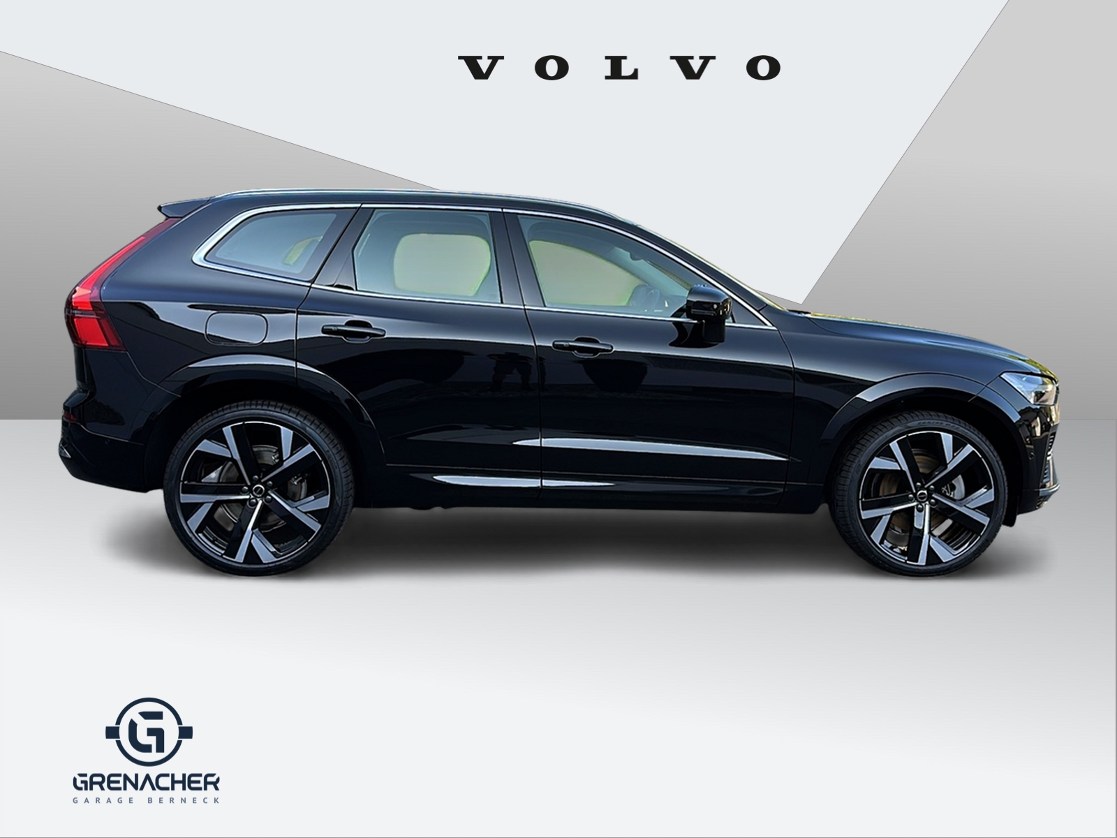 VOLVO XC60 2.0 T8 TE Ultra Bright eAWD-showroom-element-2