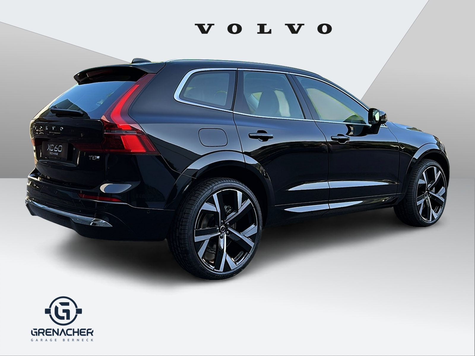 VOLVO XC60 2.0 T8 TE Ultra Bright eAWD-showroom-element-3