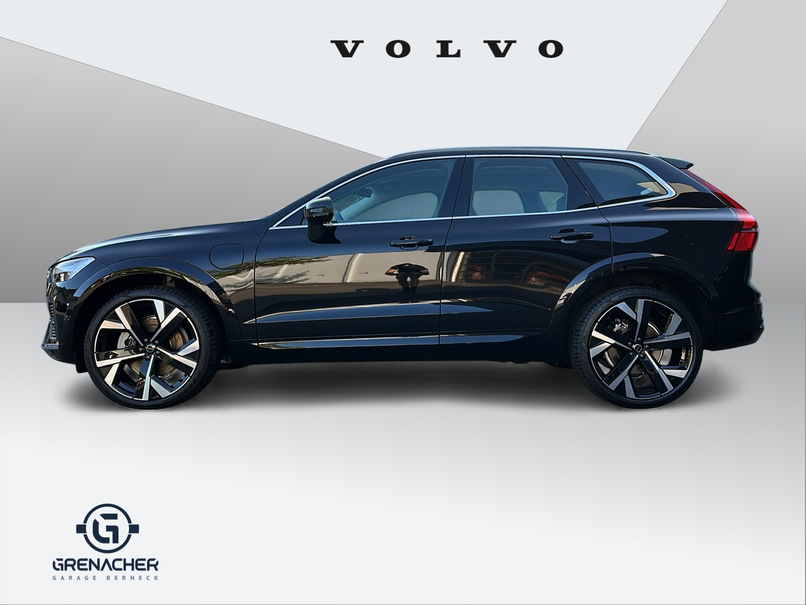 VOLVO XC60 2.0 T8 TE Ultra Bright eAWD-showroom-element-1