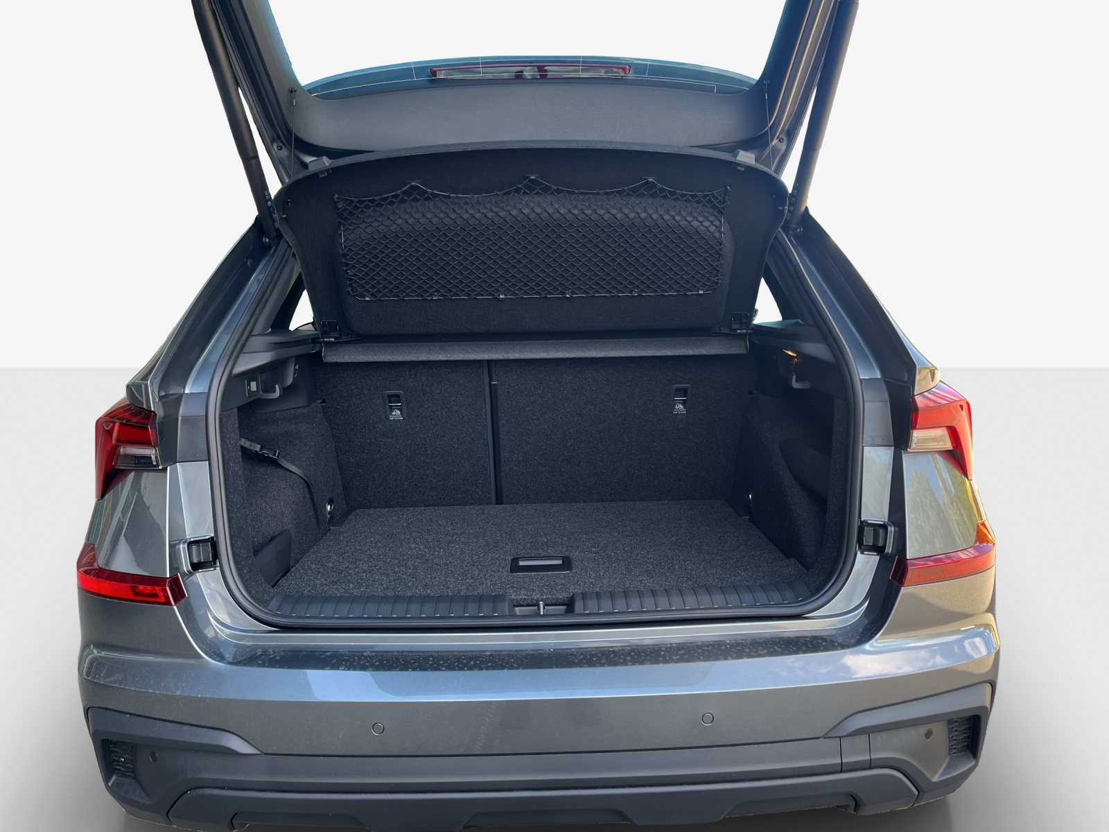 SKODA Kamiq 1.5 TSI Dynamic DSG-image-12