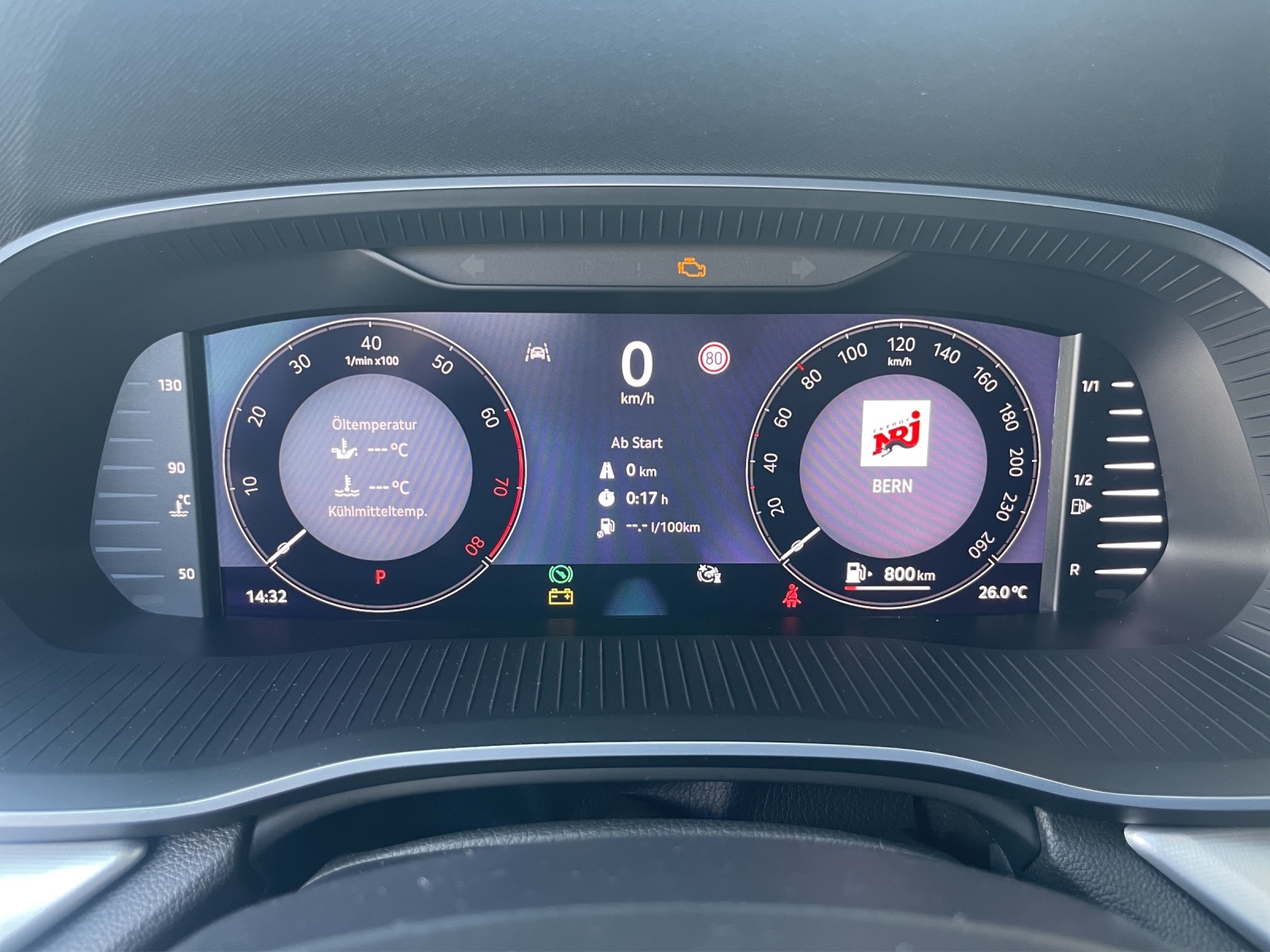 SKODA Octavia Combi 1.5 TSI mHEV DSG Selection-image-8