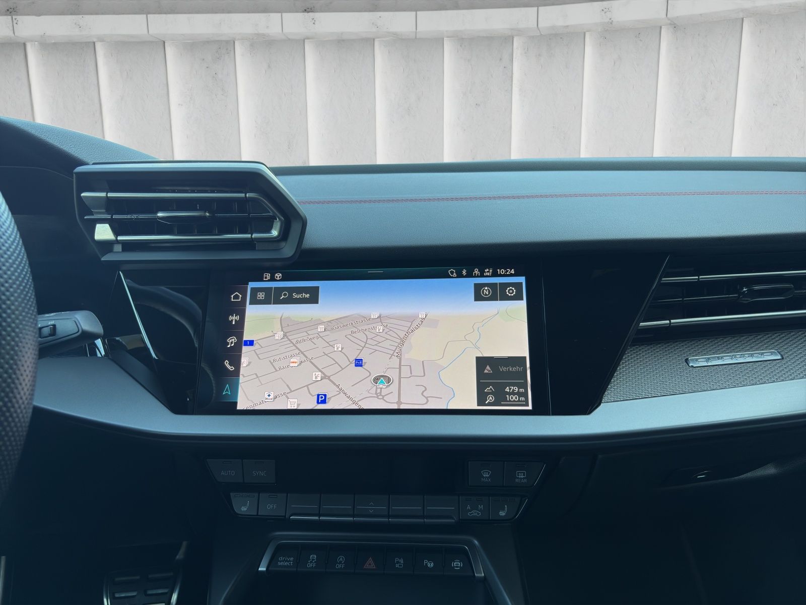 AUDI S3 Limousine TFSI quattro S-tronic-image-14