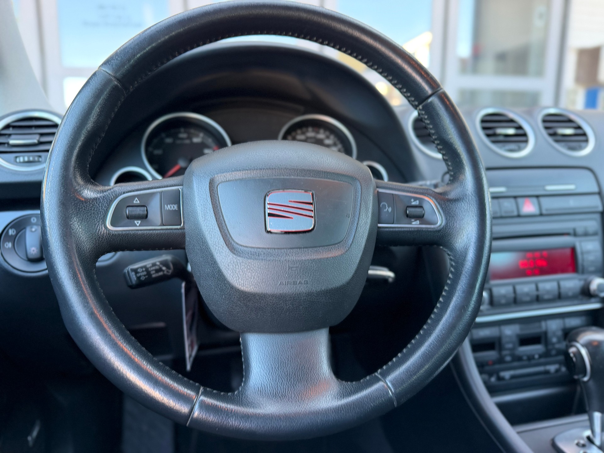 SEAT Exeo ST 2.0 TSI Advantage multitronic-image-7