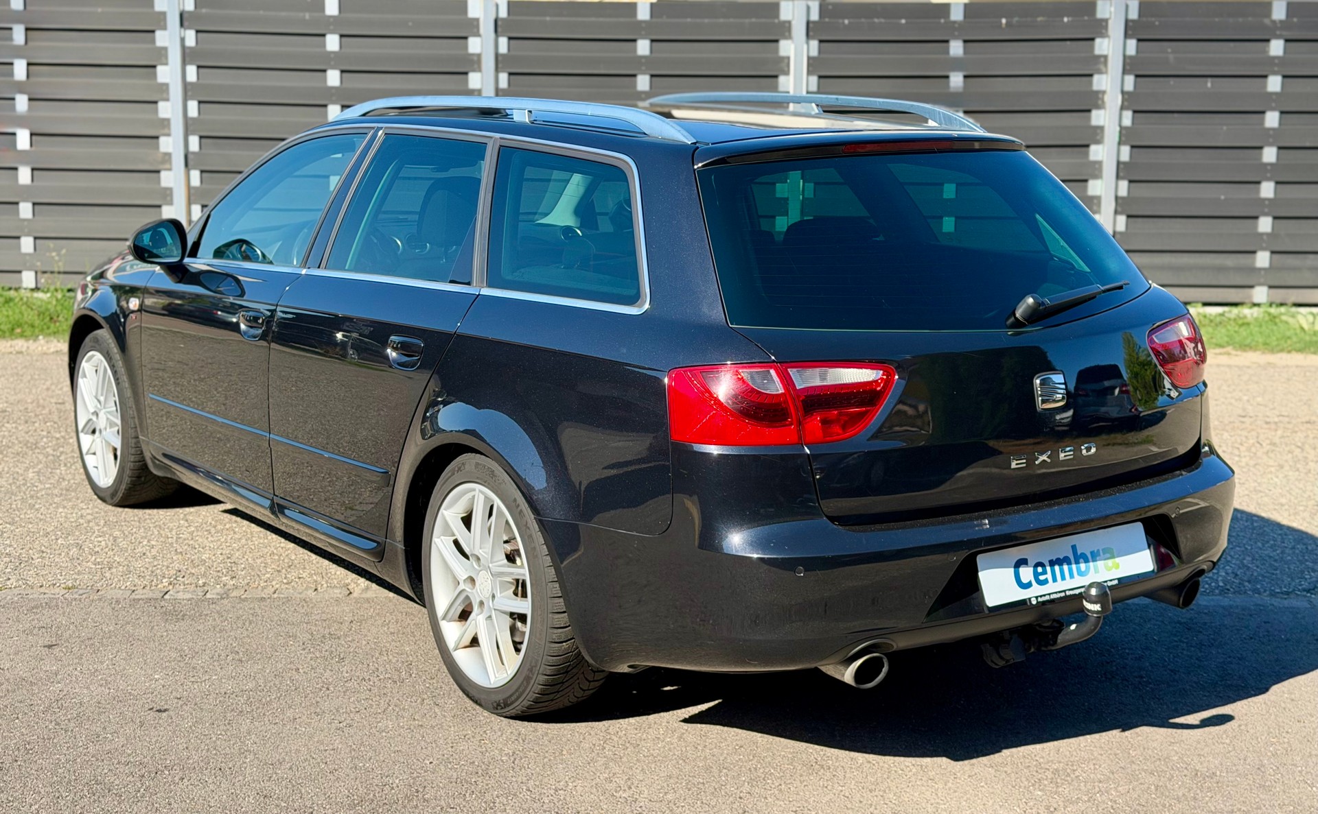 SEAT Exeo ST 2.0 TSI Advantage multitronic-image-3