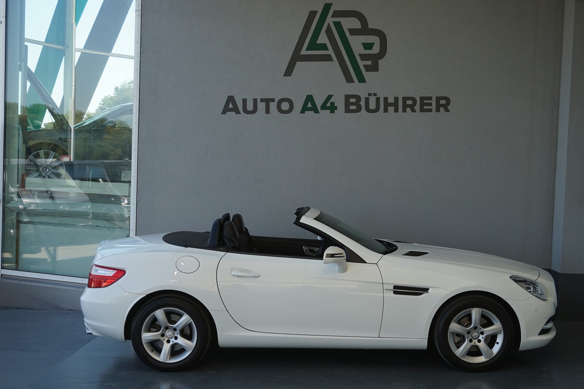 MERCEDES-BENZ SLK 200 Roadster 184 PS Automat-image-6