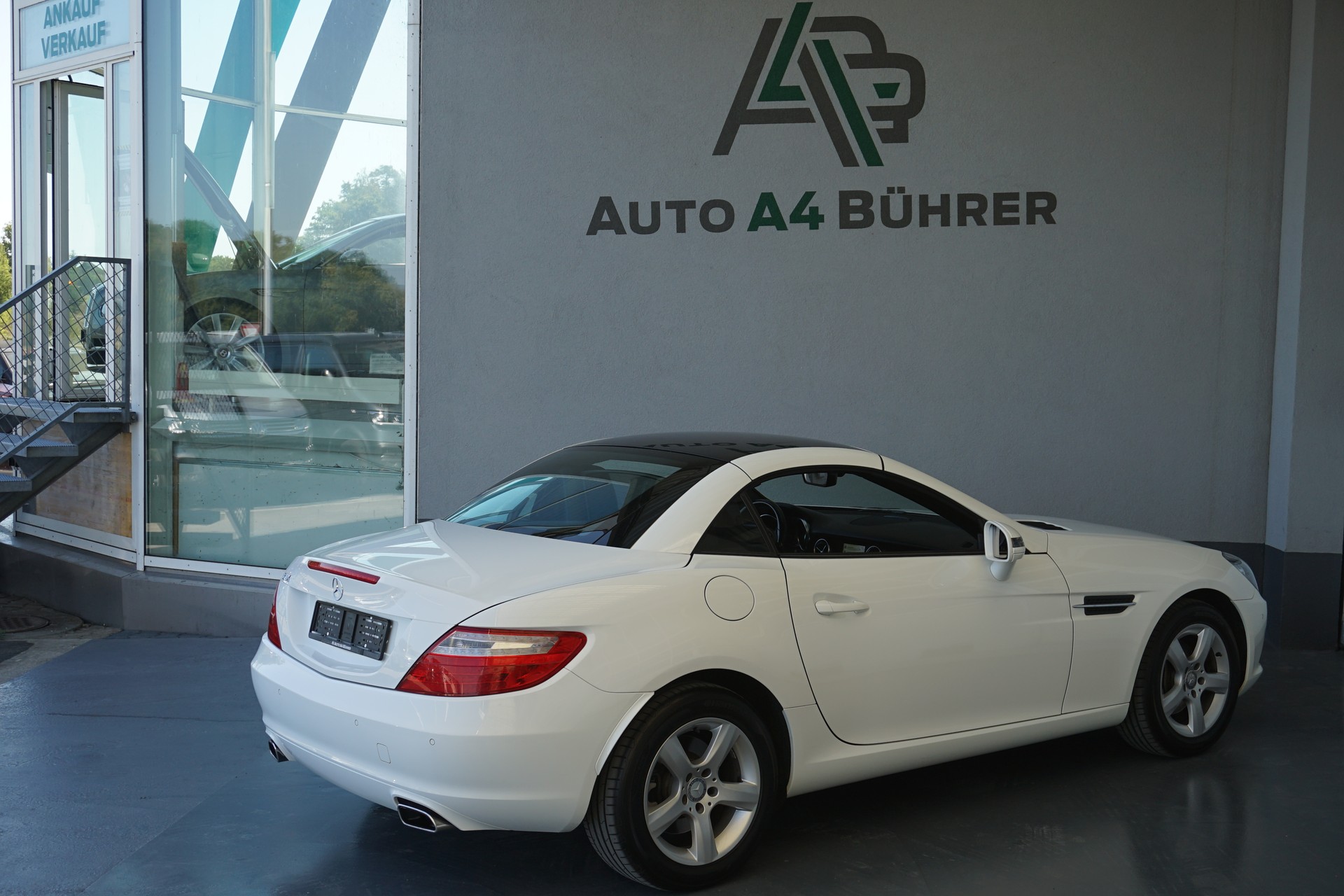 MERCEDES-BENZ SLK 200 Roadster 184 PS Automat-image-12