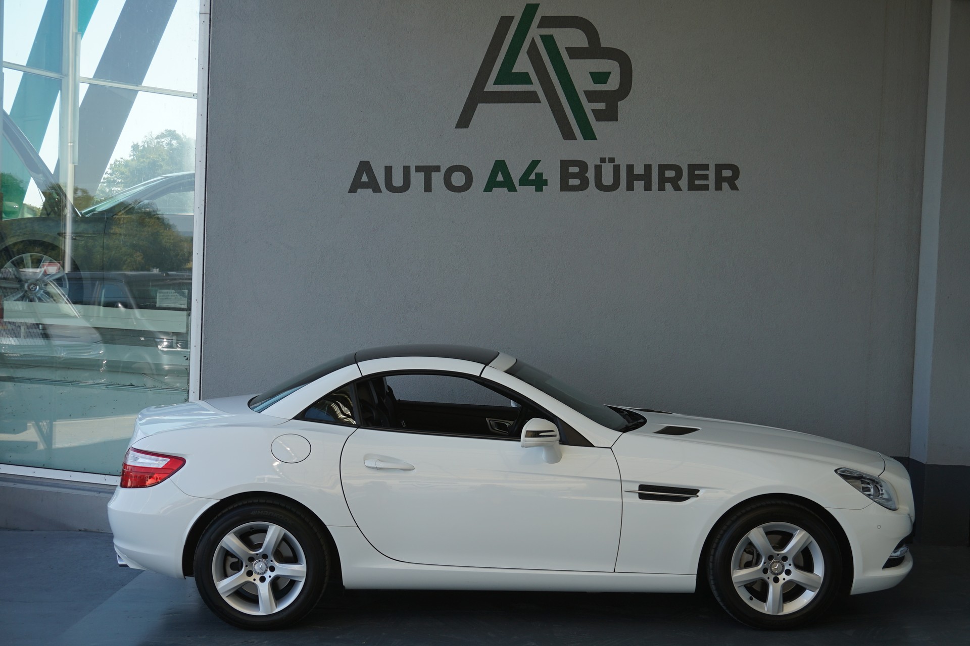 MERCEDES-BENZ SLK 200 Roadster 184 PS Automat-image-5