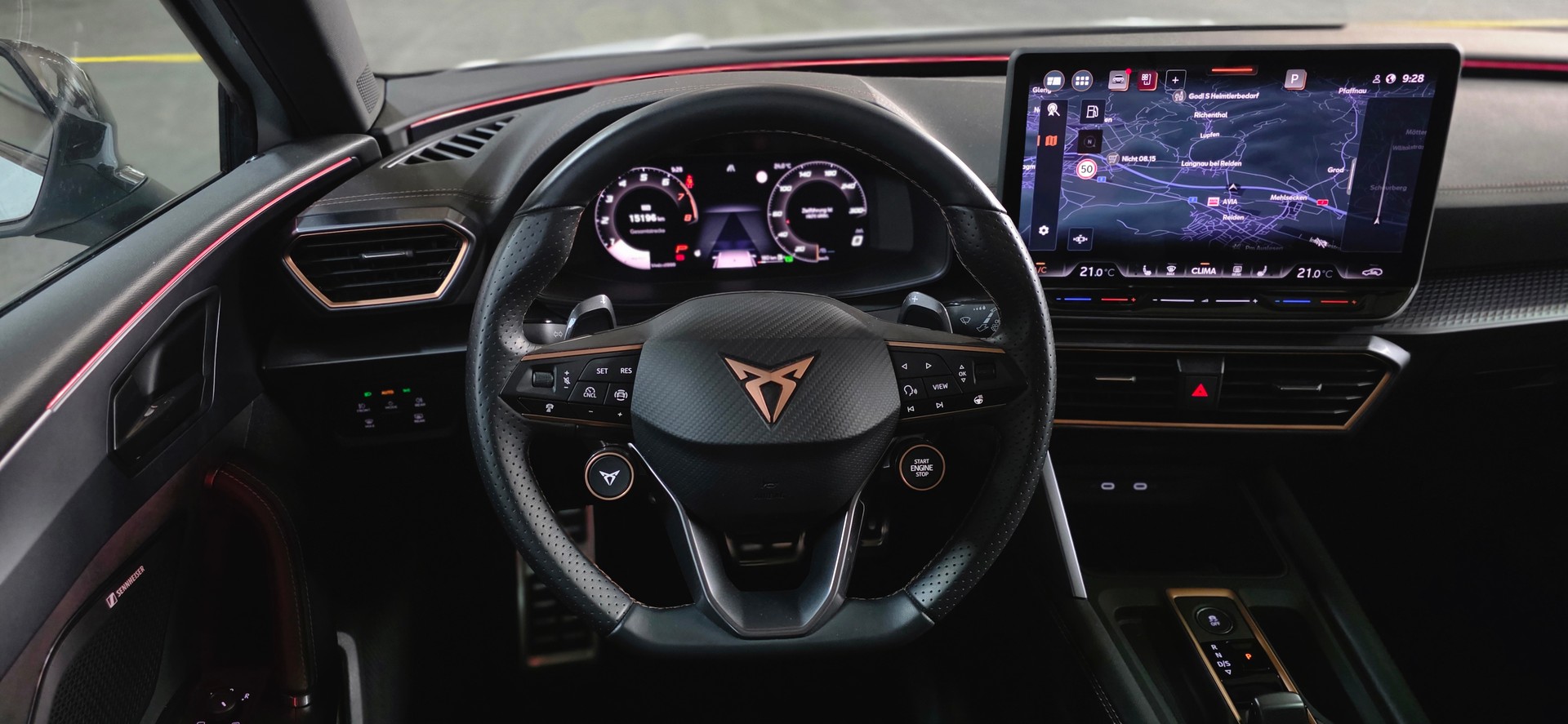 CUPRA LEON 2.0 TSI VZ DSG *Sitz-&Lenkradheizung*ACC&Spurhalteassistent*Rückfahrkamers*Sennheiser-Soundanlage*-image-11