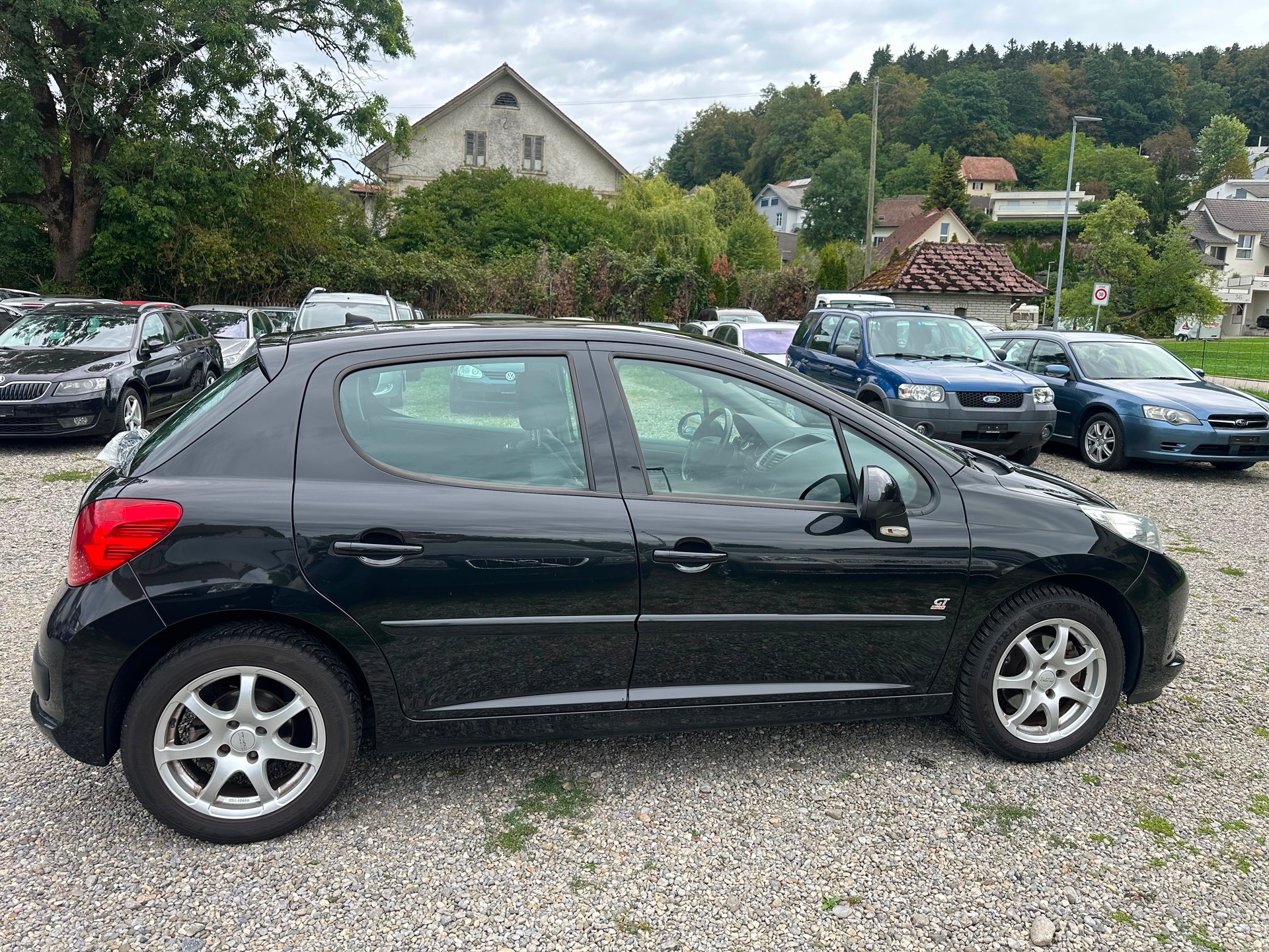 PEUGEOT 207 1.6 16V Turbo GT 150-image-4