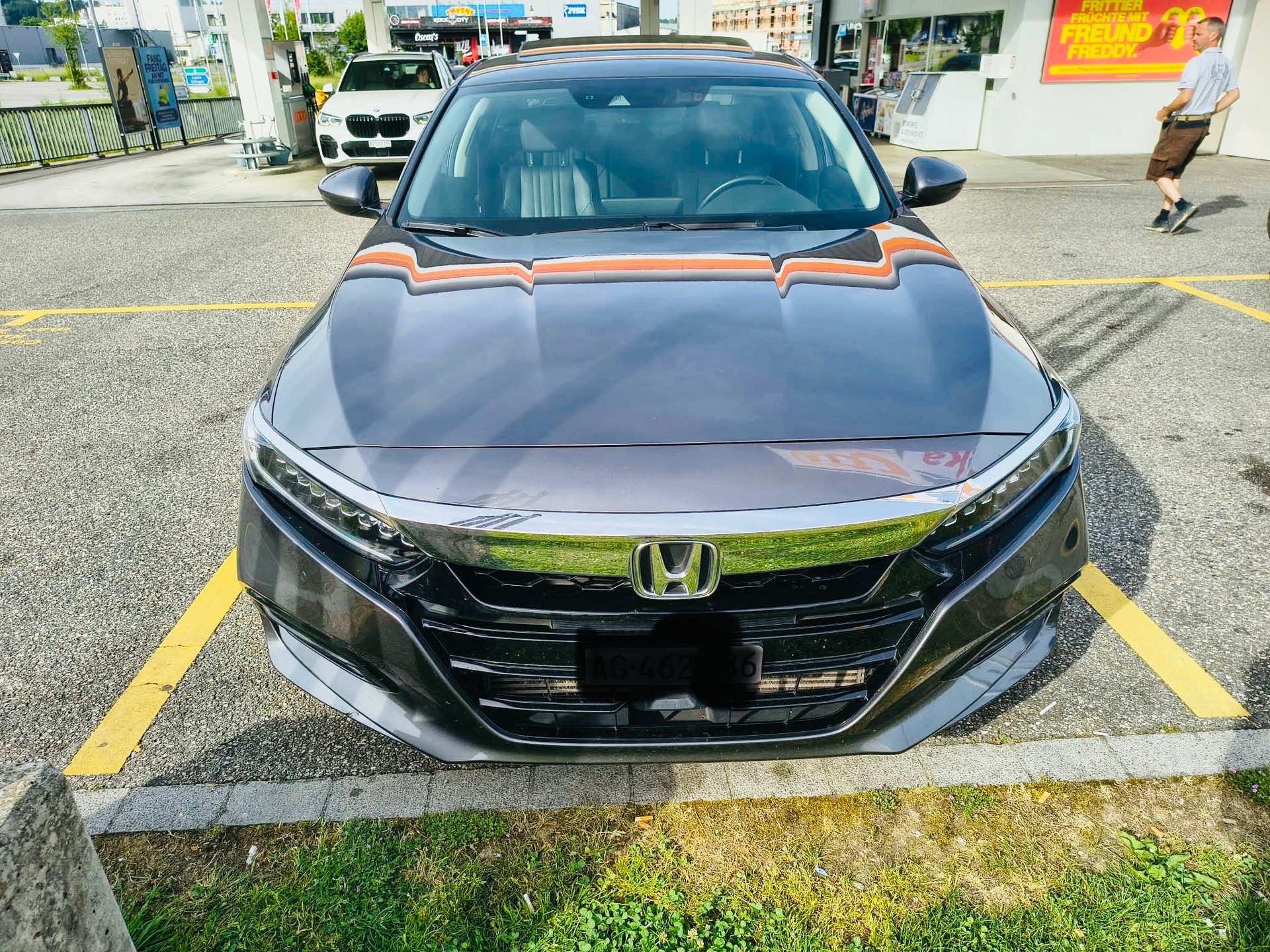 HONDA ACCORD Touring-image-2