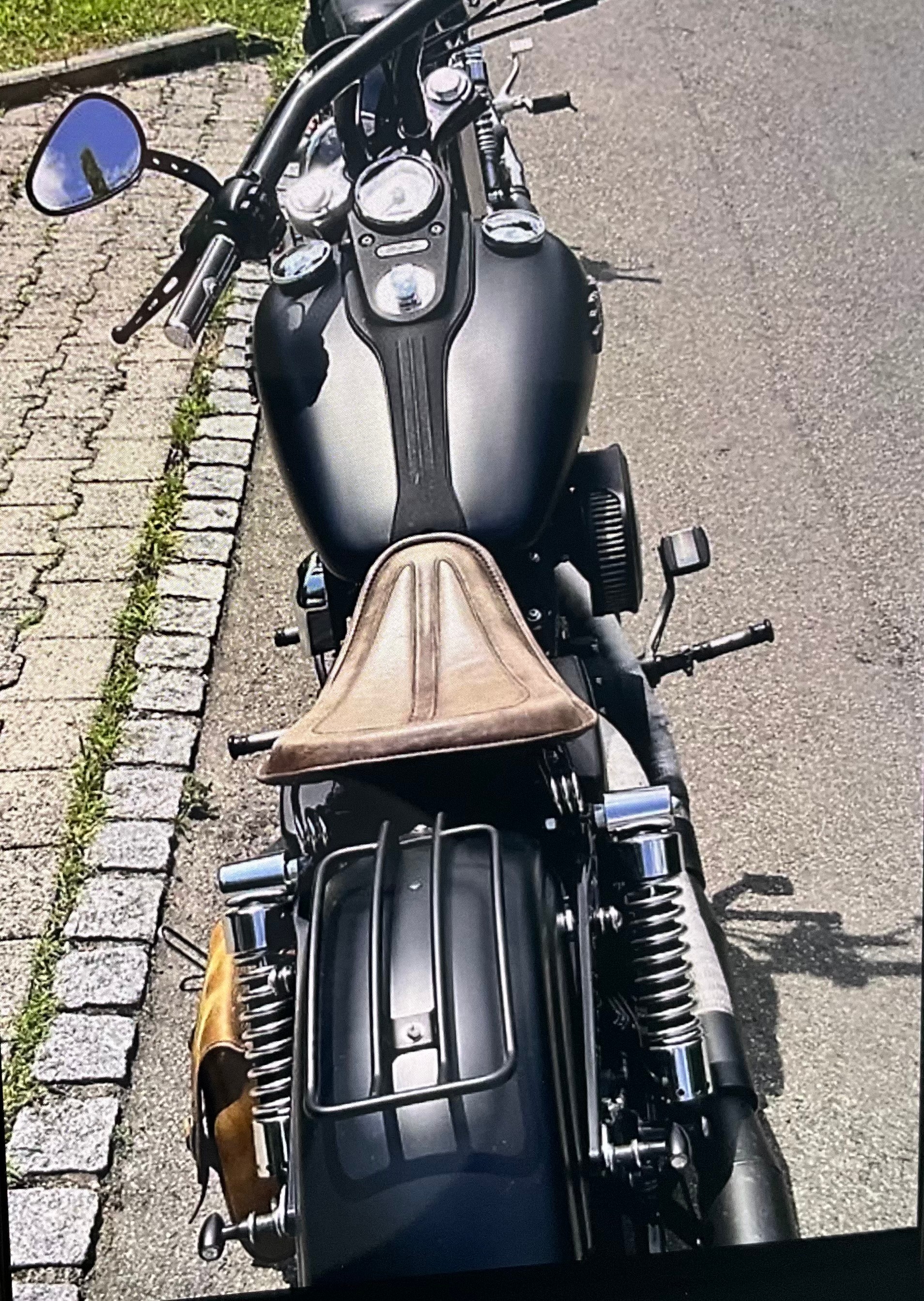 HARLEY-DAVIDSON FXDB Dyna Street Bob ABS-image-2
