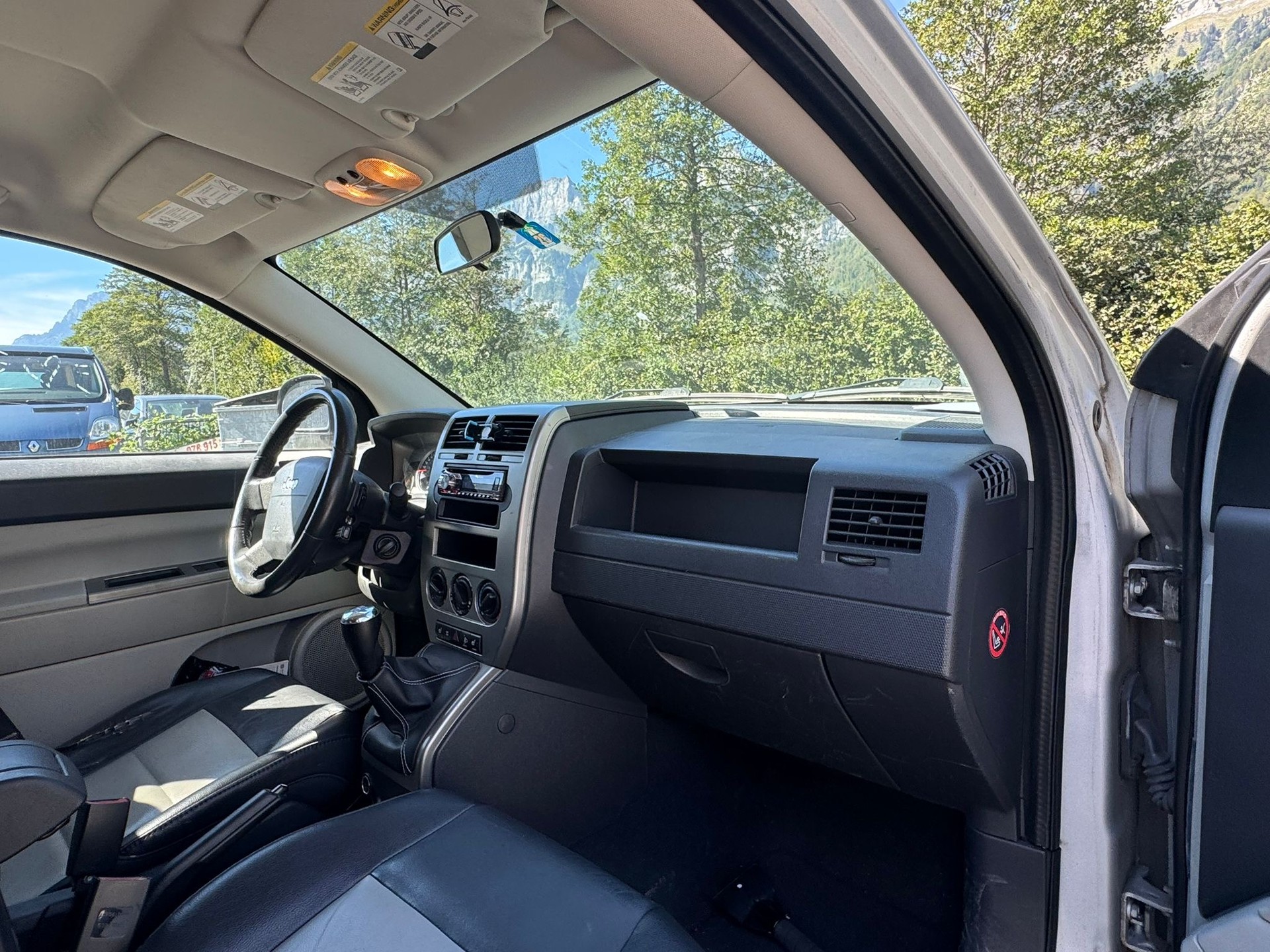 JEEP Compass 2.4 Limited-image-13