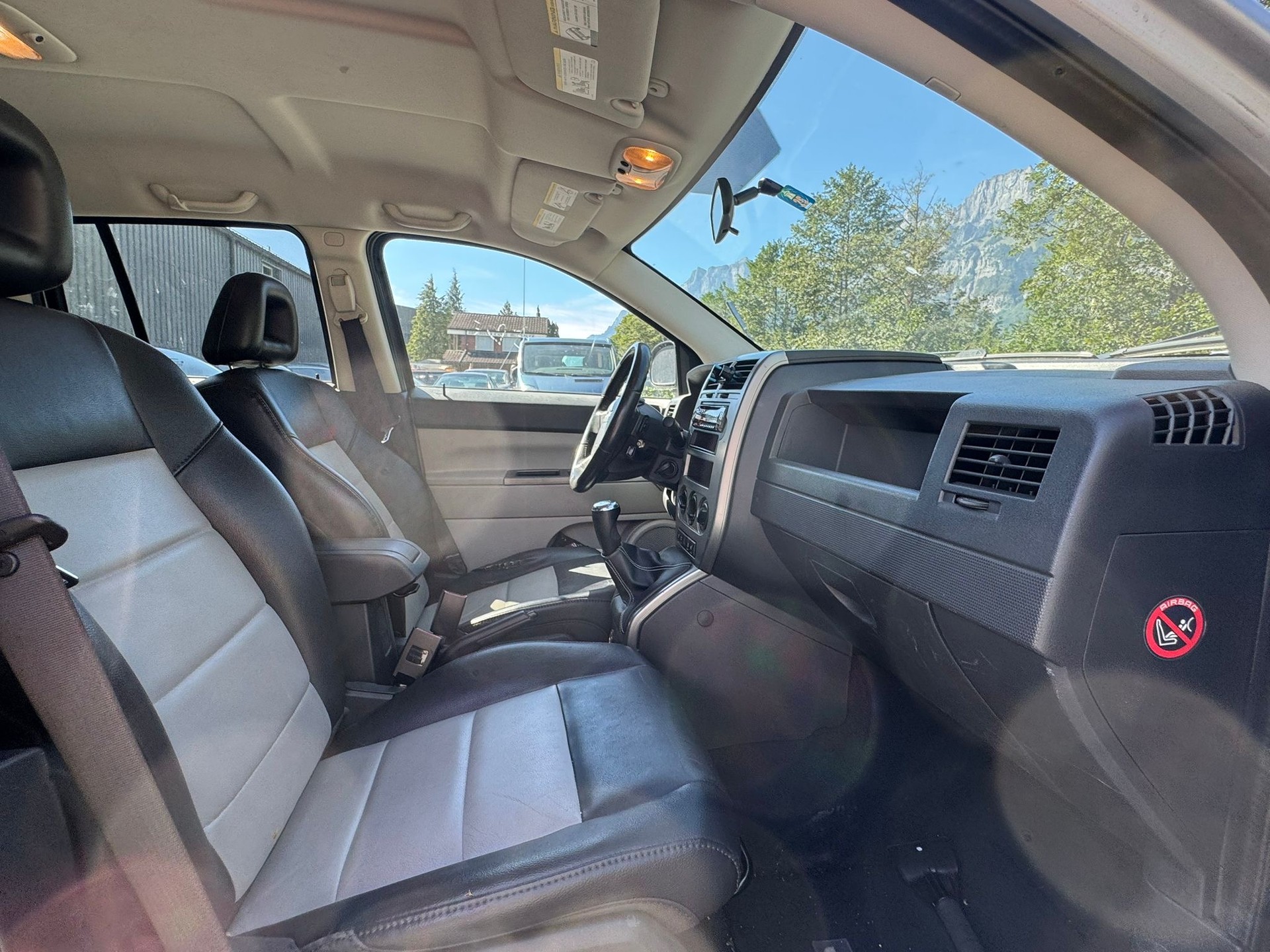 JEEP Compass 2.4 Limited-image-14
