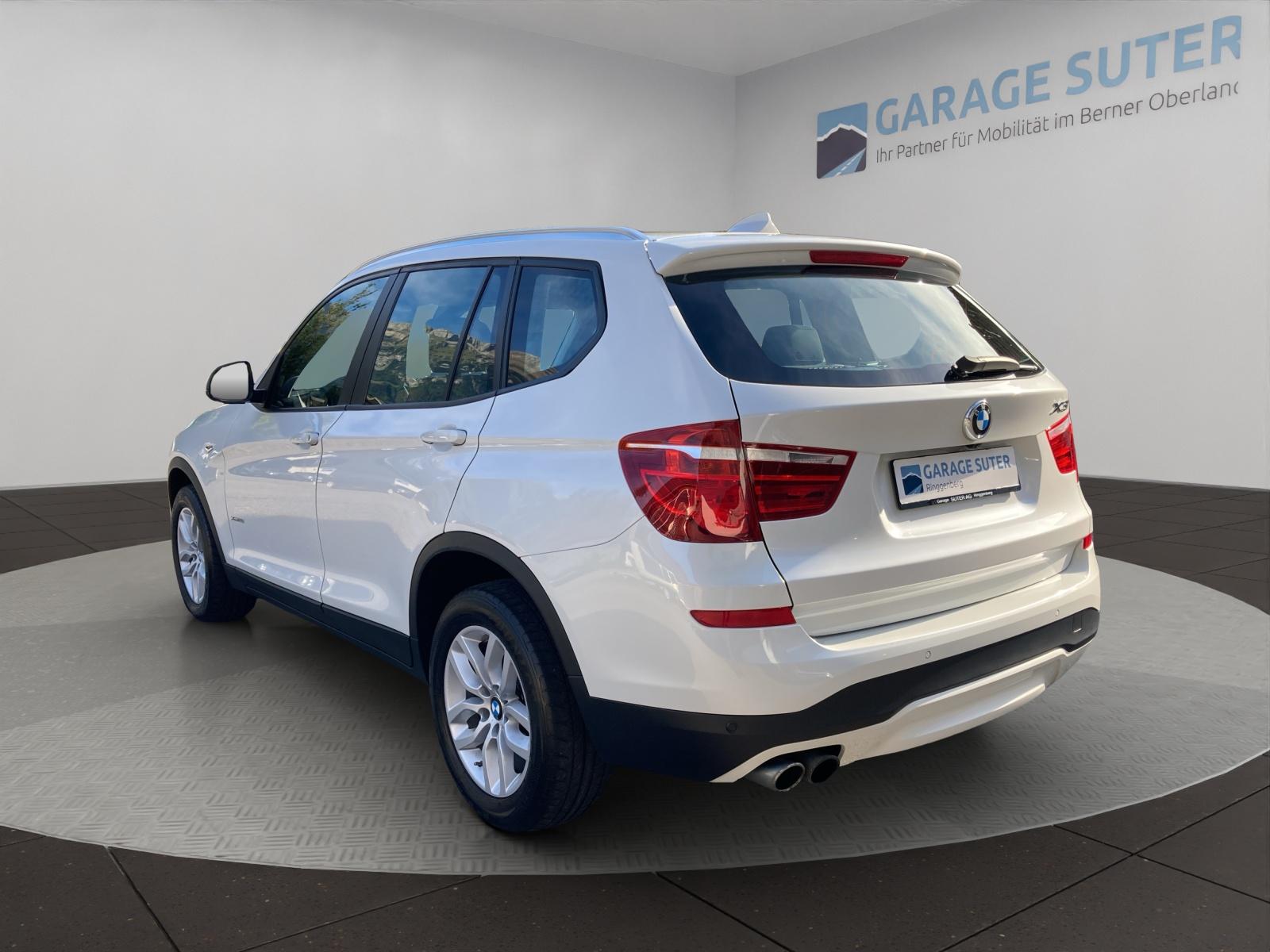 BMW X3 F25 28i xDrive-showroom-element-2