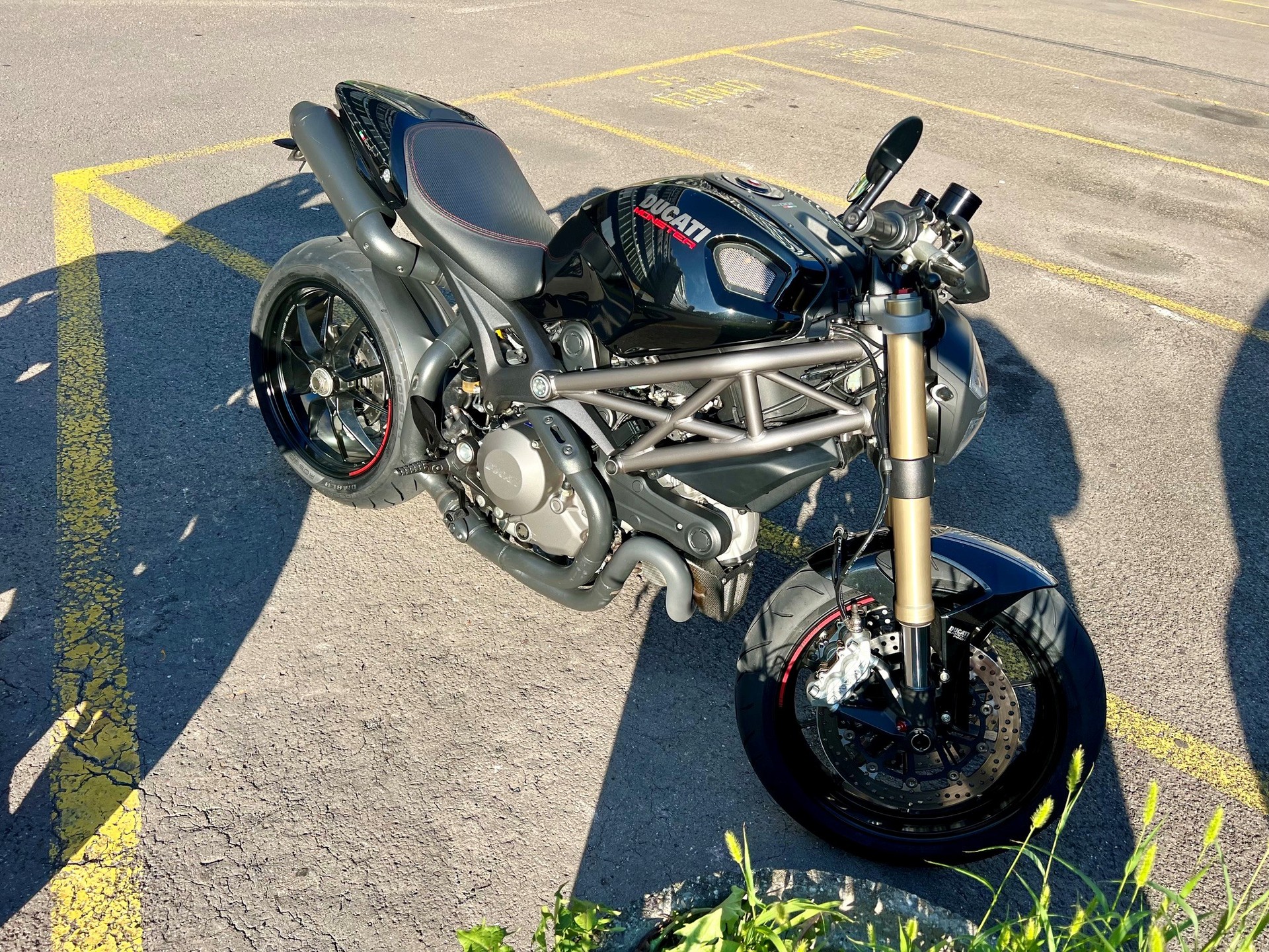 DUCATI Monster 1100 EVO ABS-image-1