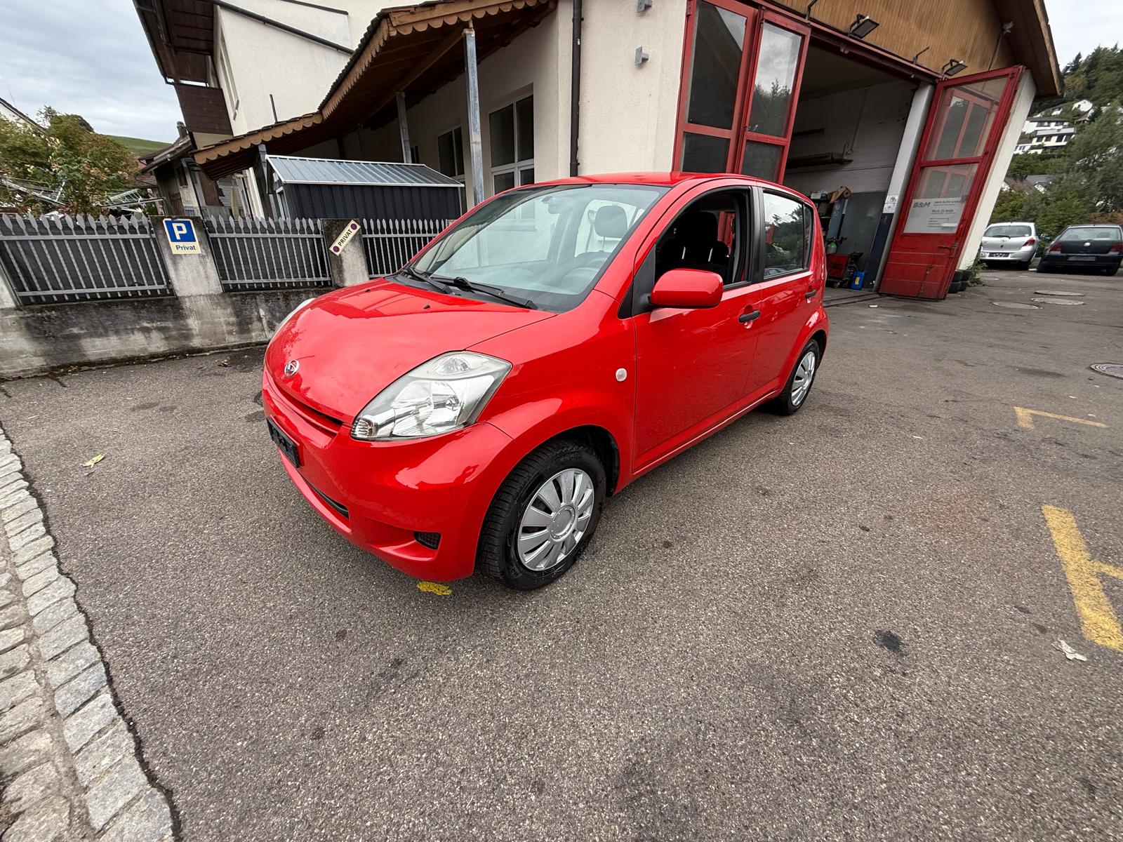 DAIHATSU 1.3