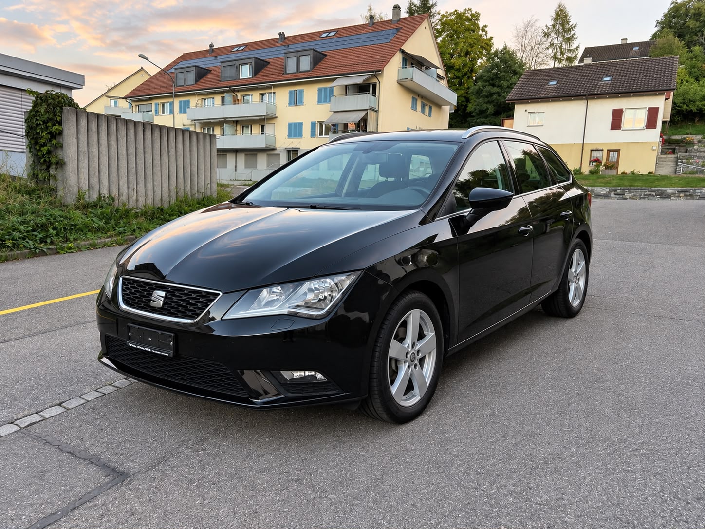 SEAT Leon ST 1.4 TSI FR-showroom-element-1
