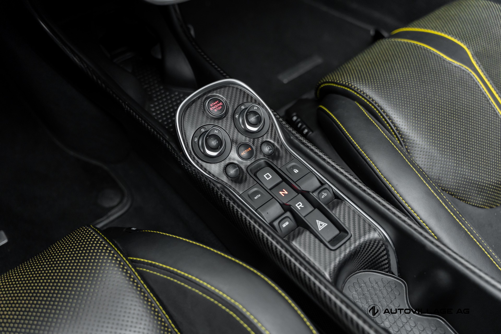 McLAREN 570S Spider 3.8 V8 SSG-image-11