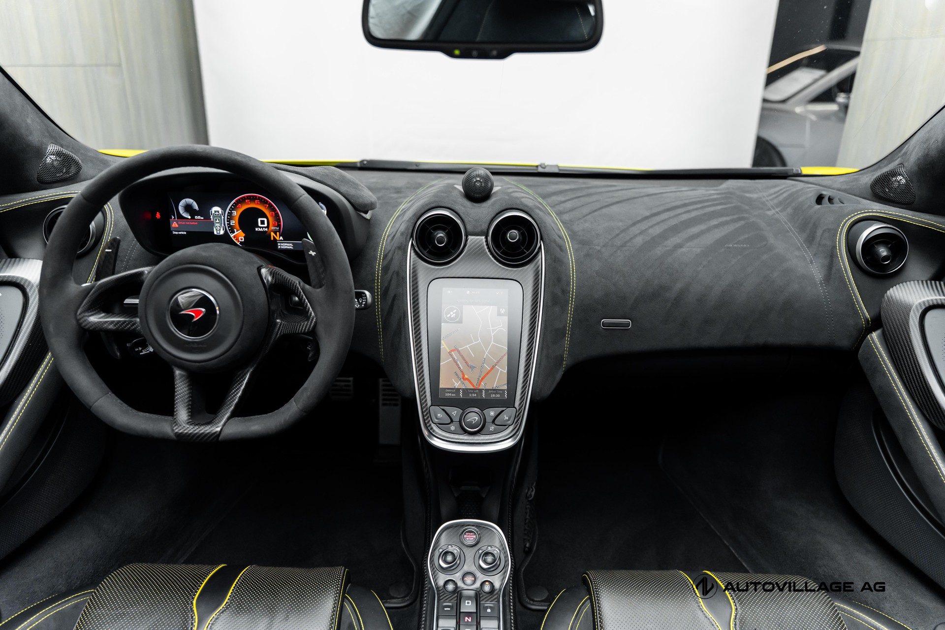 McLAREN 570S Spider 3.8 V8 SSG-showroom-element-2