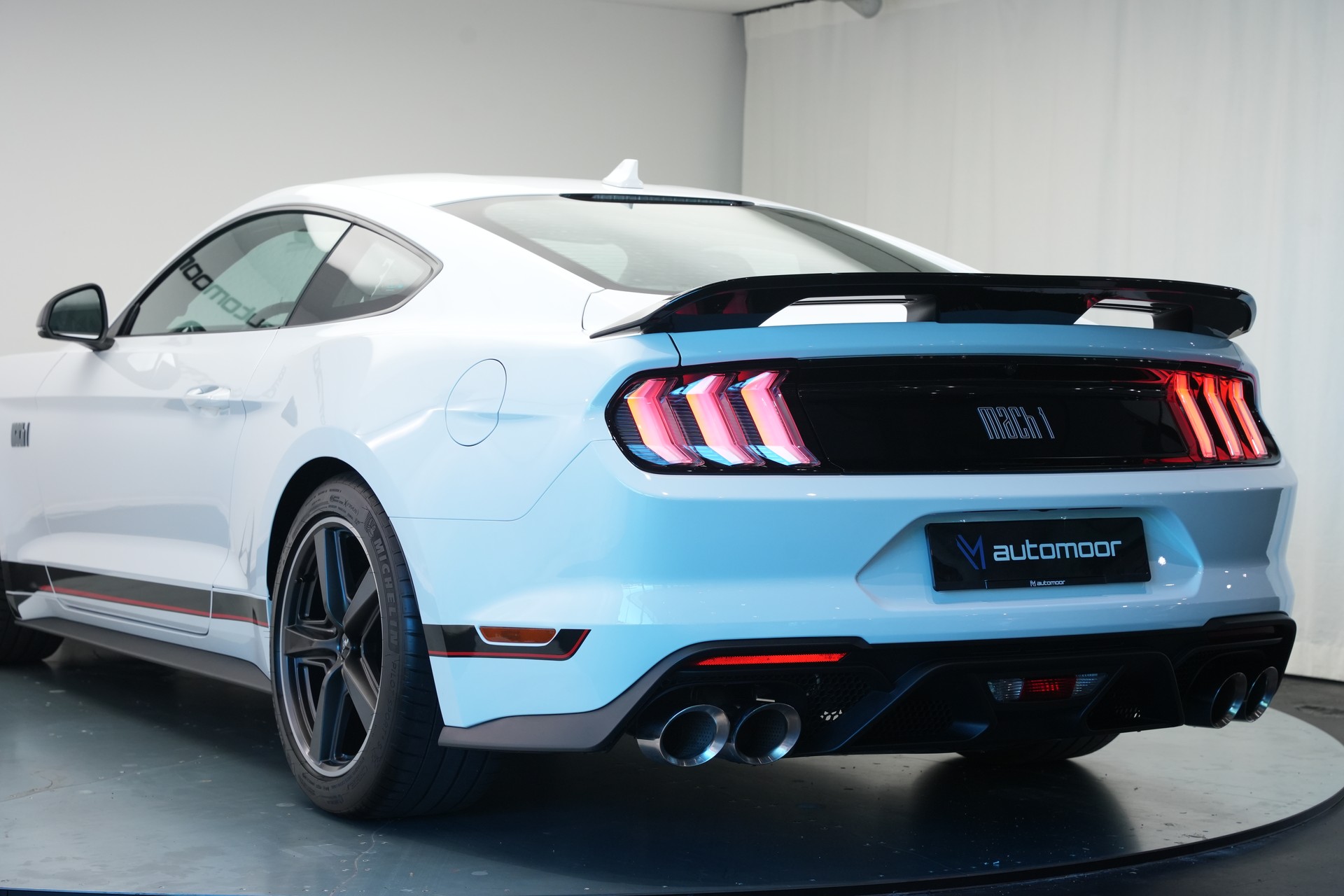 FORD Mustang Fastback 5.0 V8 Mach 1-image-39