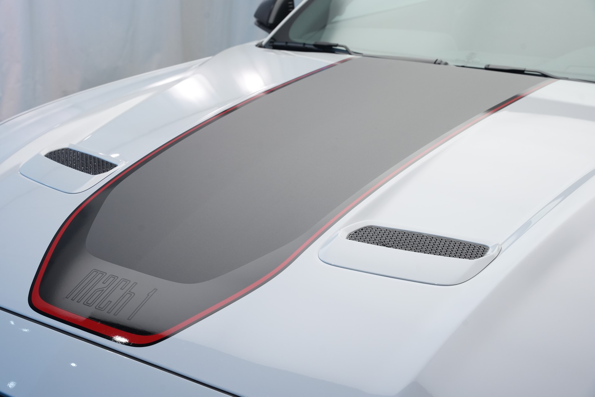 FORD Mustang Fastback 5.0 V8 Mach 1-image-49