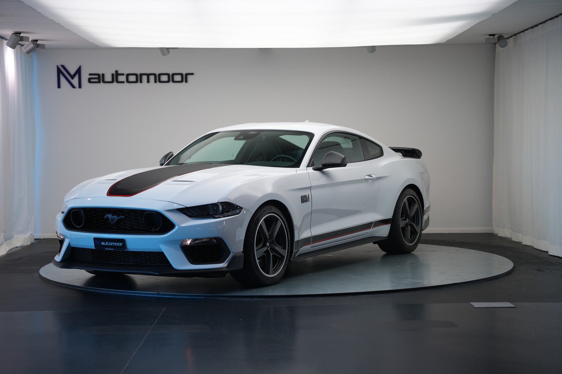FORD Mustang Fastback 5.0 V8 Mach 1