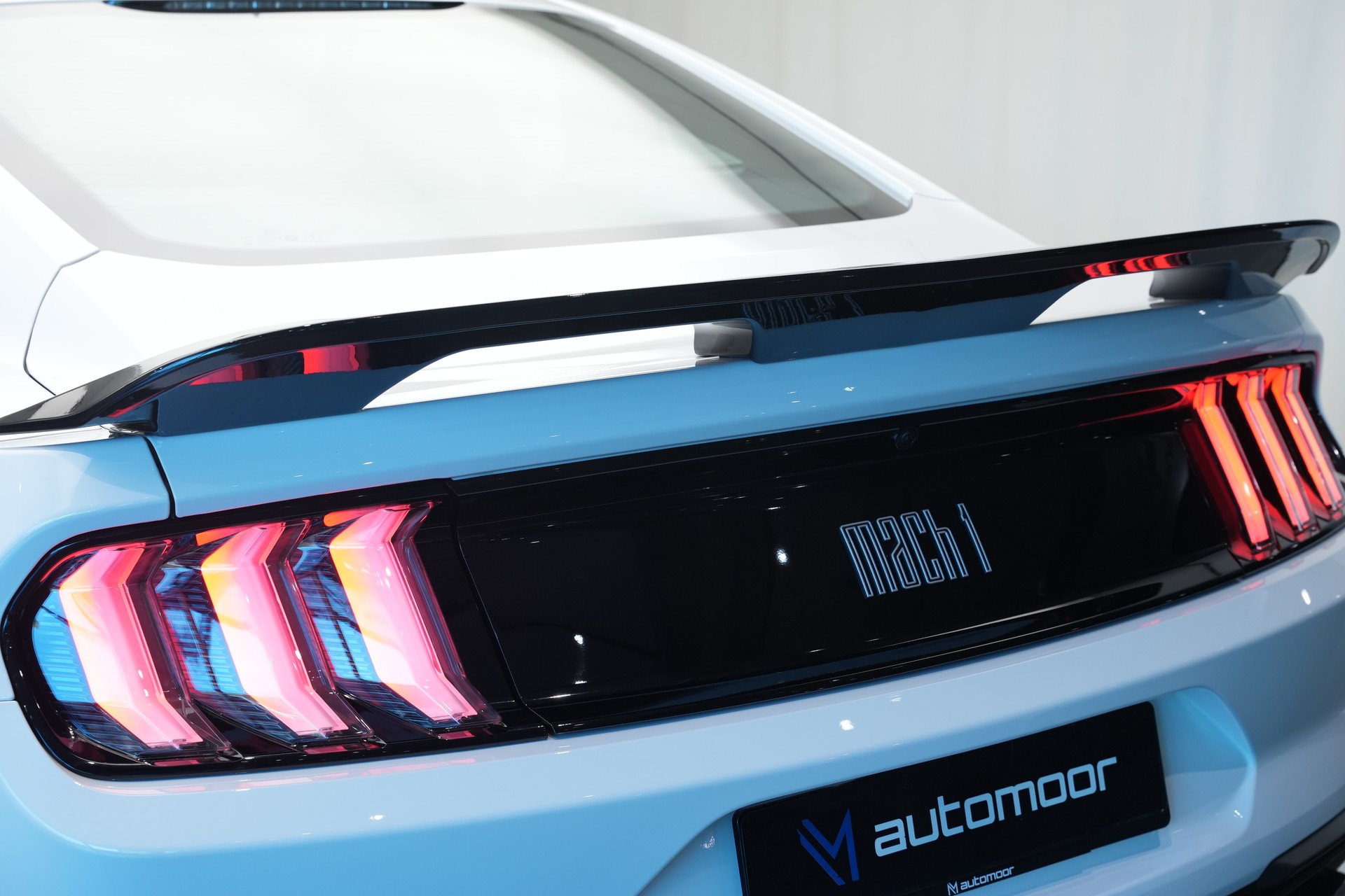 FORD Mustang Fastback 5.0 V8 Mach 1-image-41