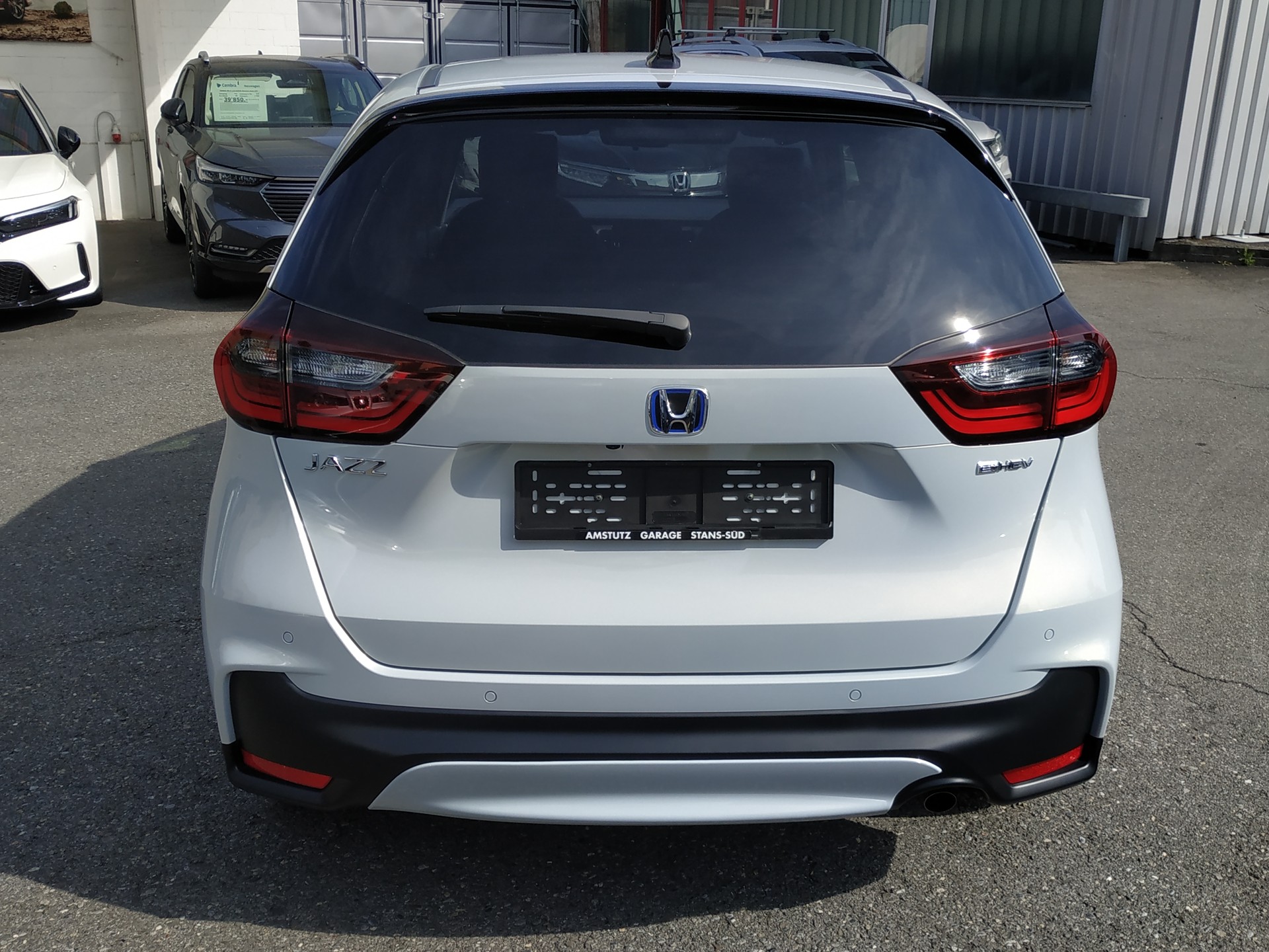HONDA Jazz 1.5i-MMD Advance E-CVT-image-8