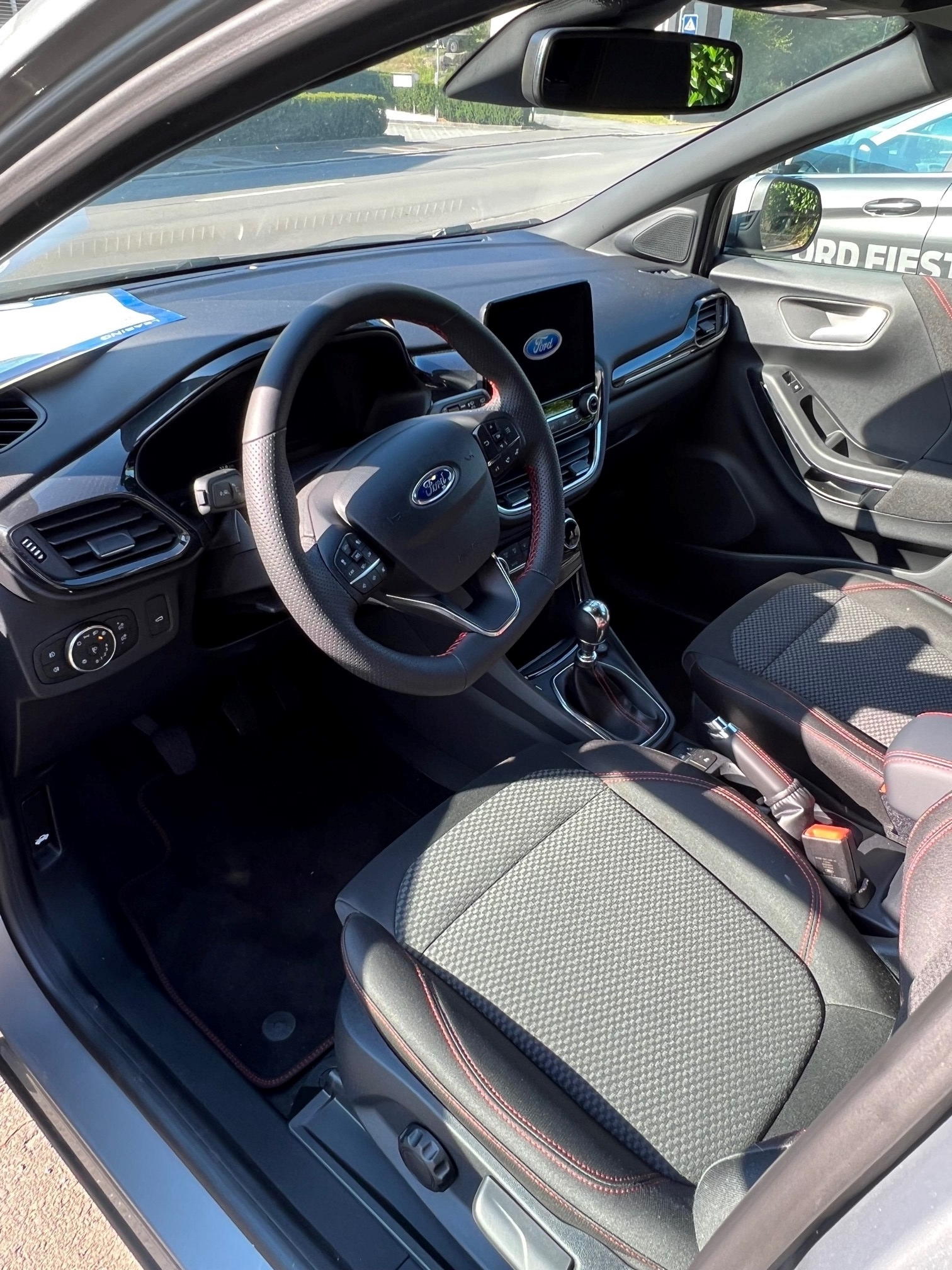 FORD Puma 1.0 EcoB Hybrid 155 ST-Line-image-3