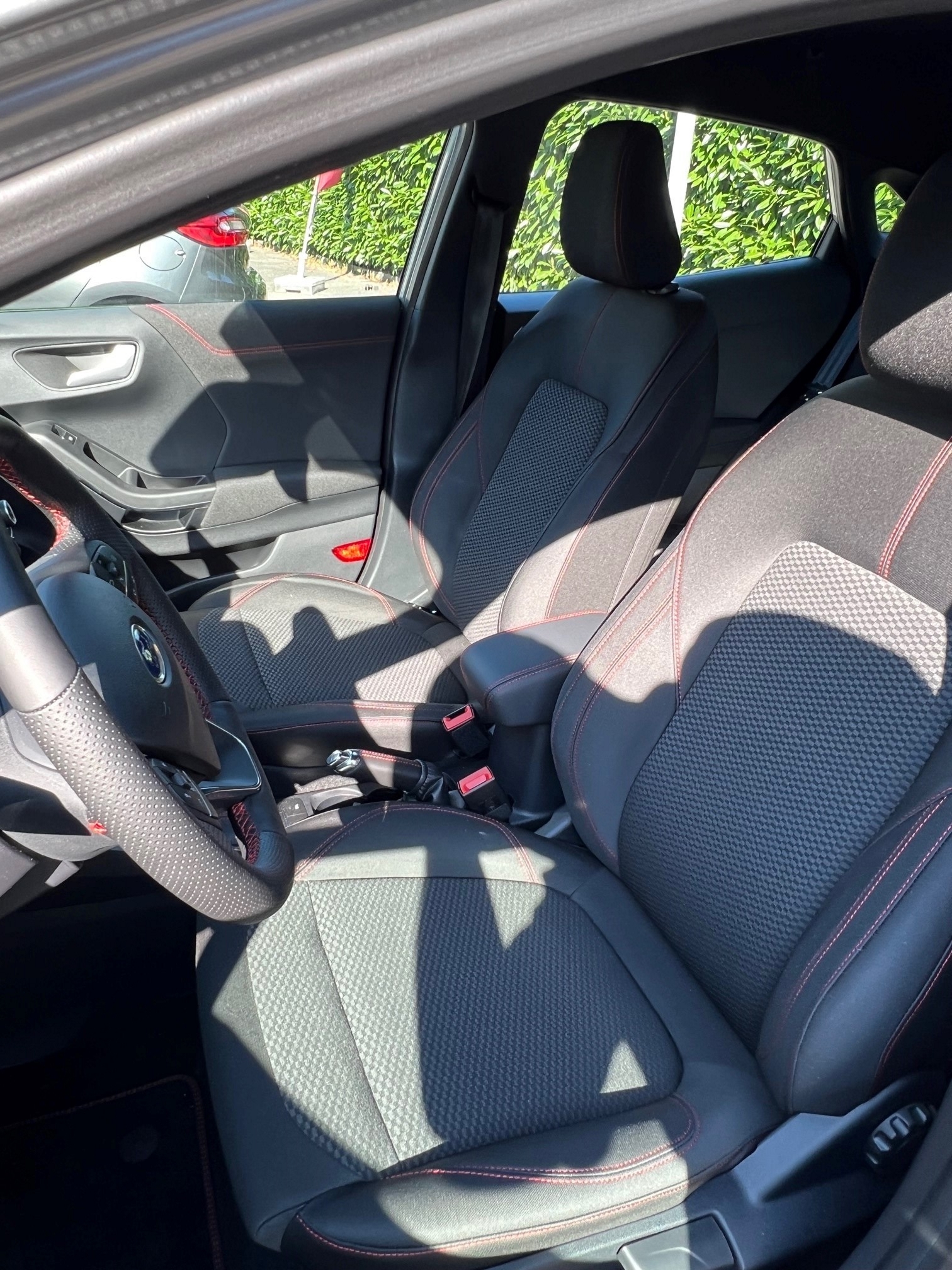 FORD Puma 1.0 EcoB Hybrid 155 ST-Line-image-4