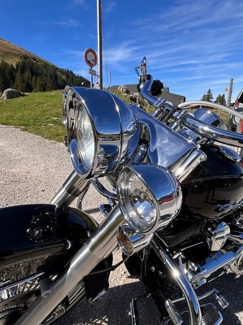 HARLEY-DAVIDSON FLSTN Softail Deluxe ABS-image-3
