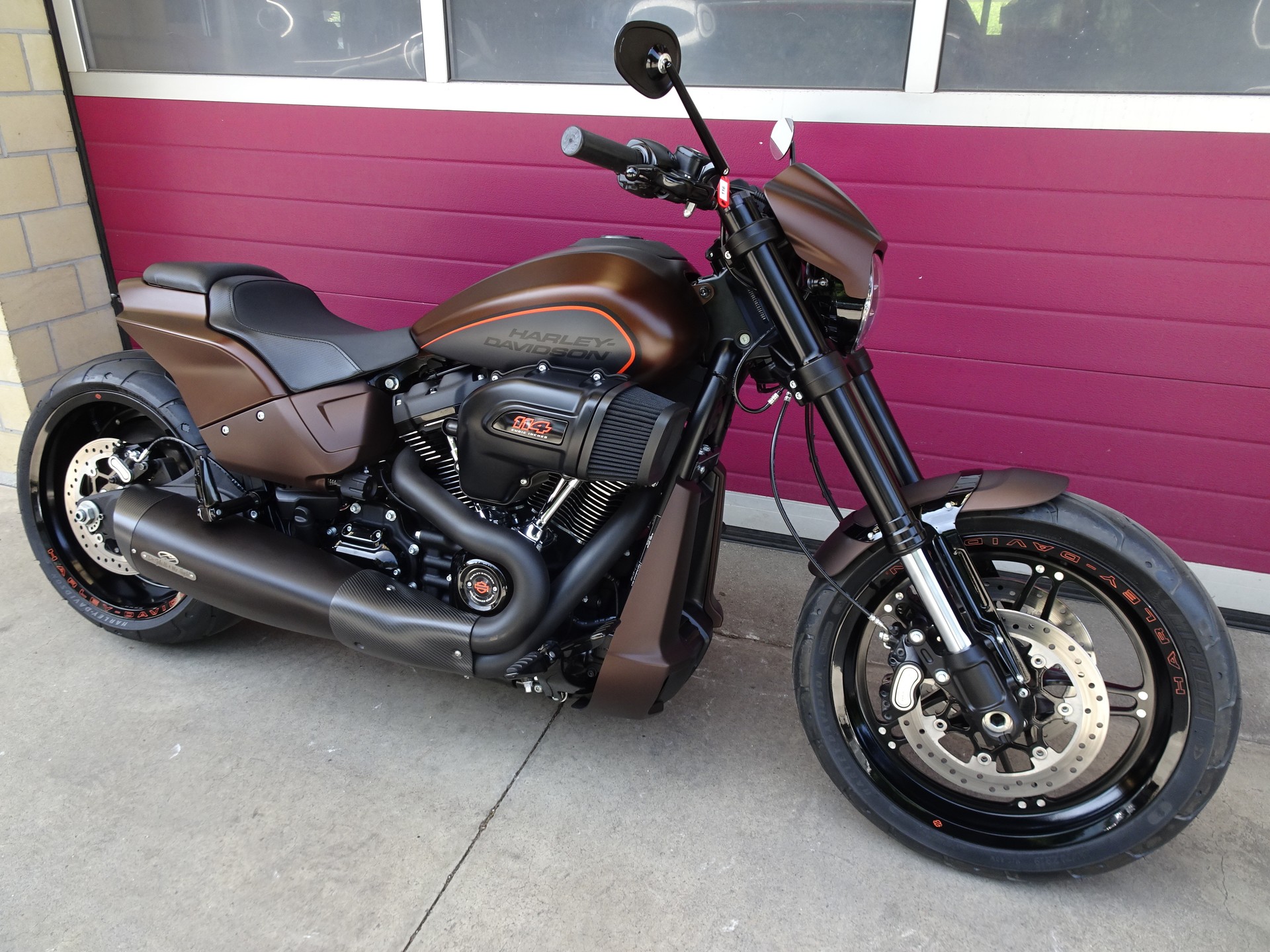 HARLEY-DAVIDSON FXDRS 114 ABS-image-2