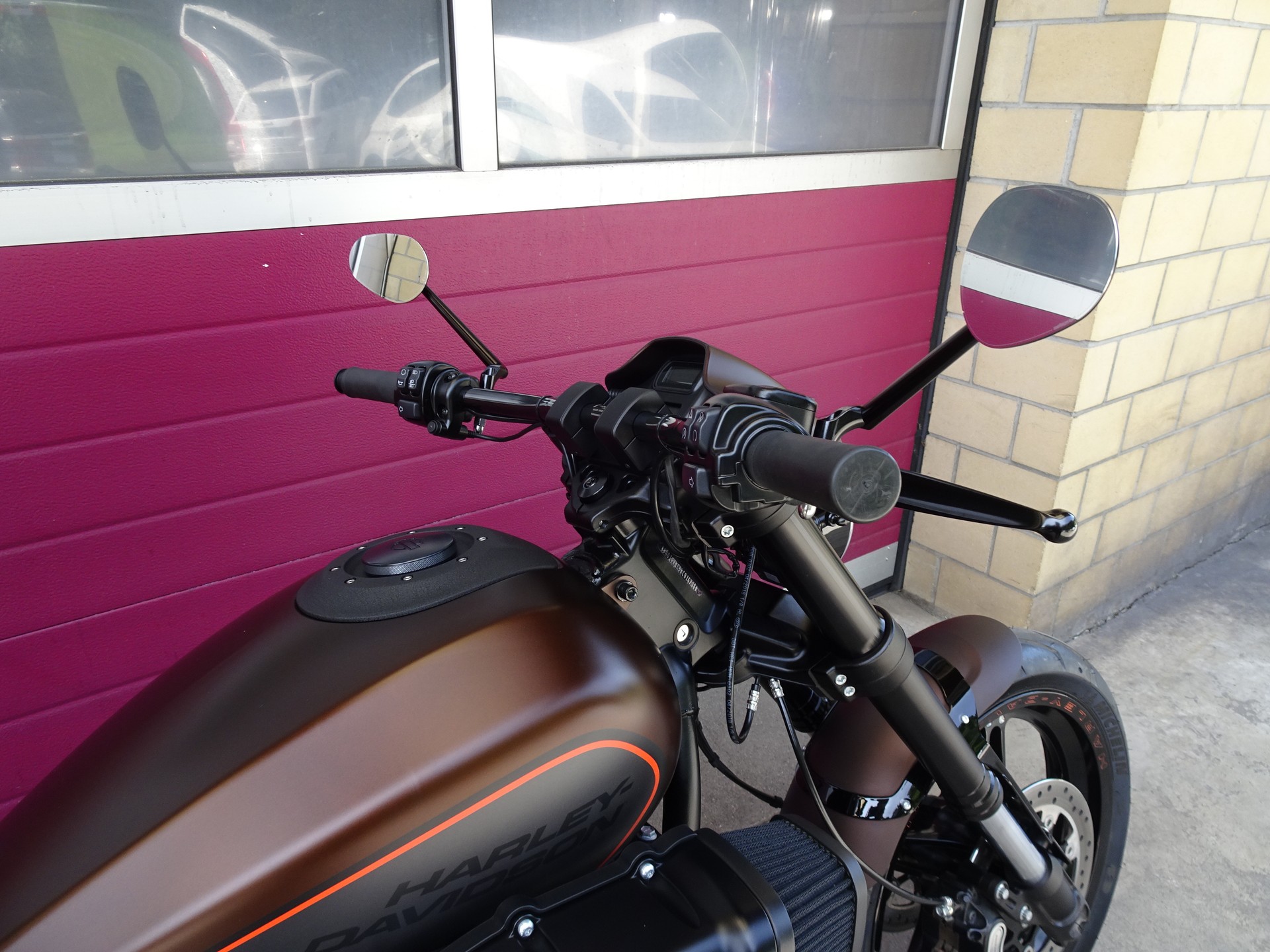 HARLEY-DAVIDSON FXDRS 114 ABS-image-4
