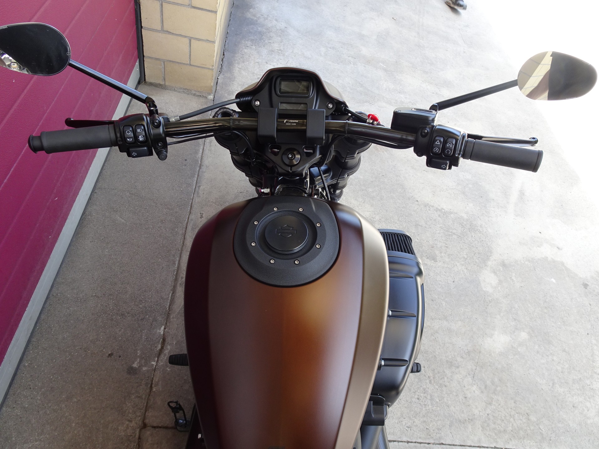 HARLEY-DAVIDSON FXDRS 114 ABS-image-5