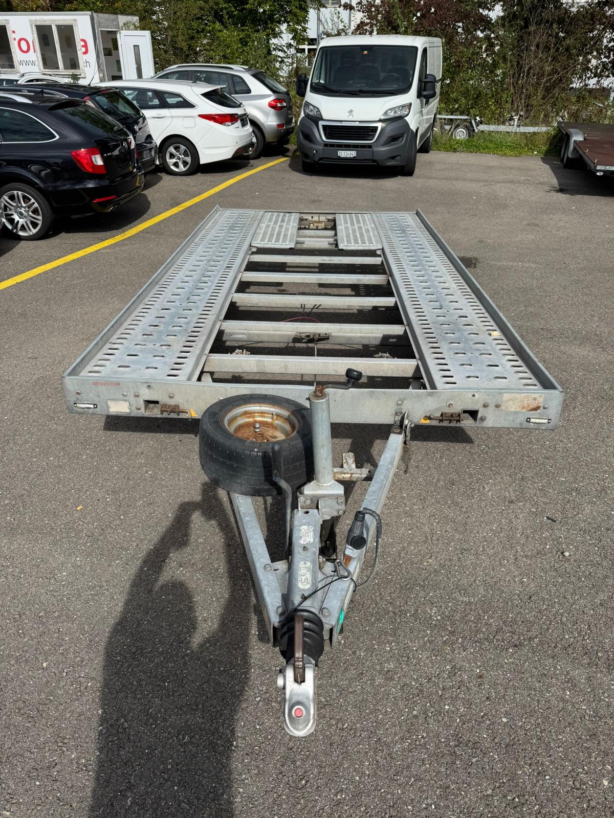 HUMBAUR 2.7T Autotransporter HT2500-showroom-element-3