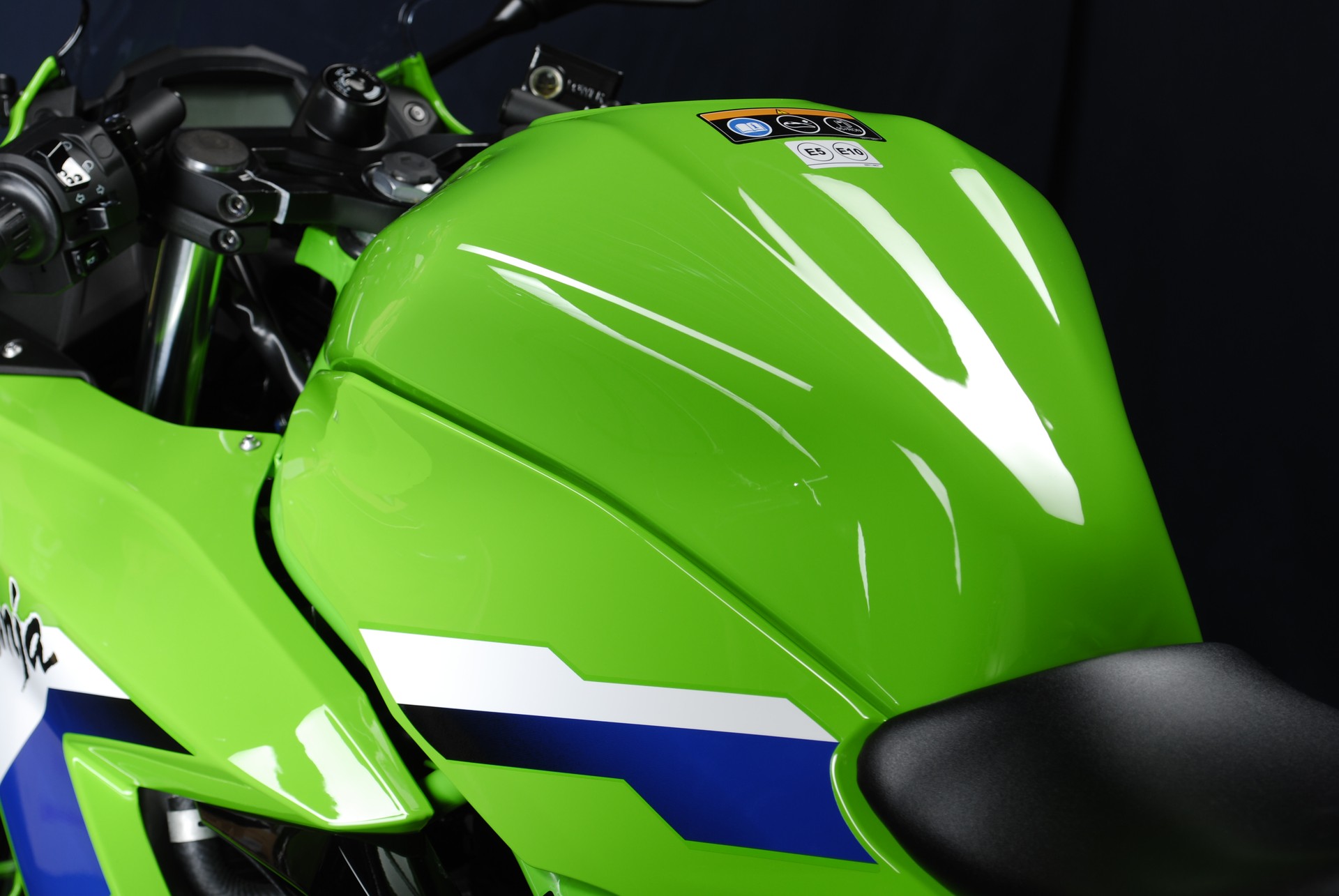 KAWASAKI NINJA 125 MY26-image-14