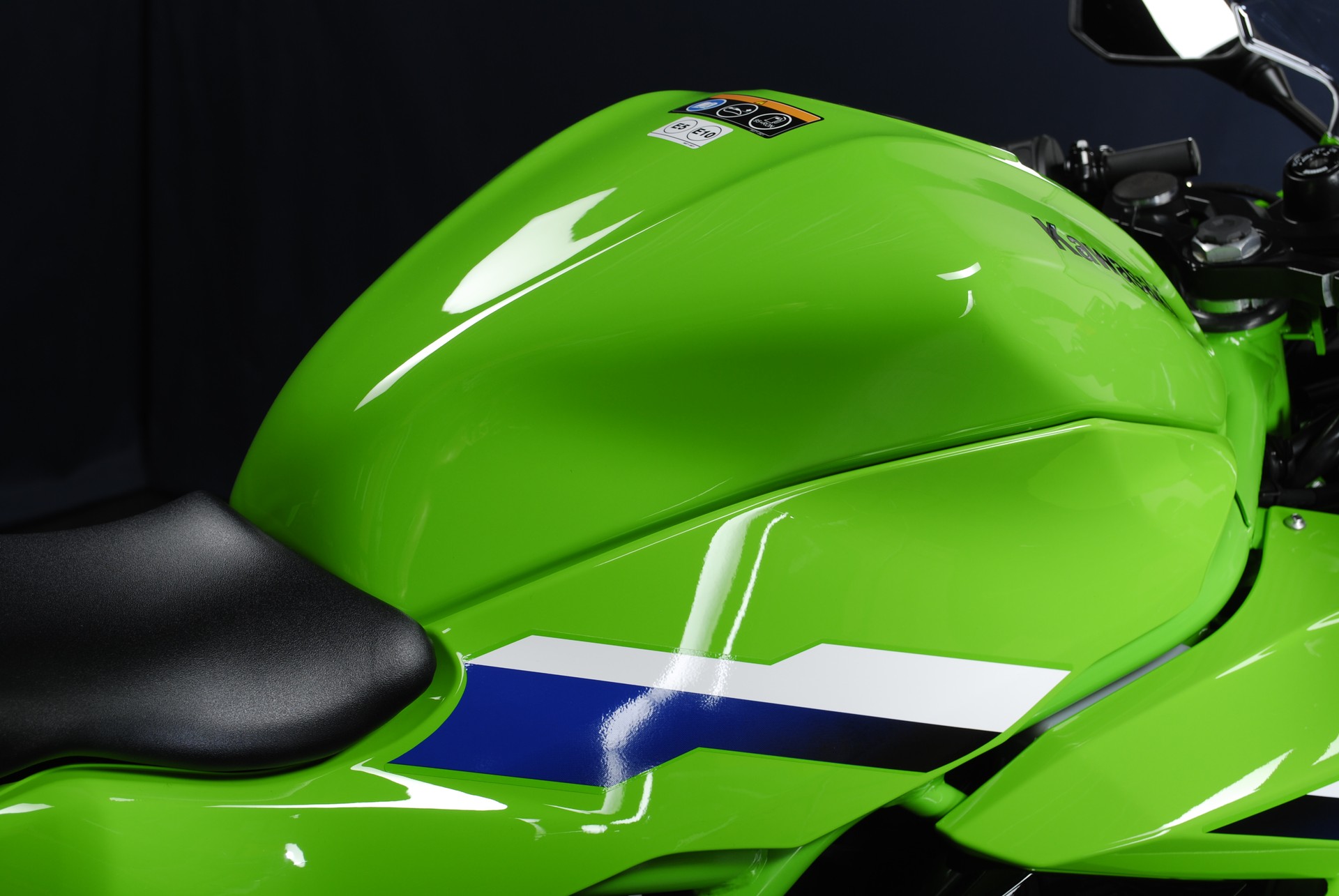 KAWASAKI NINJA 125 MY26-image-2