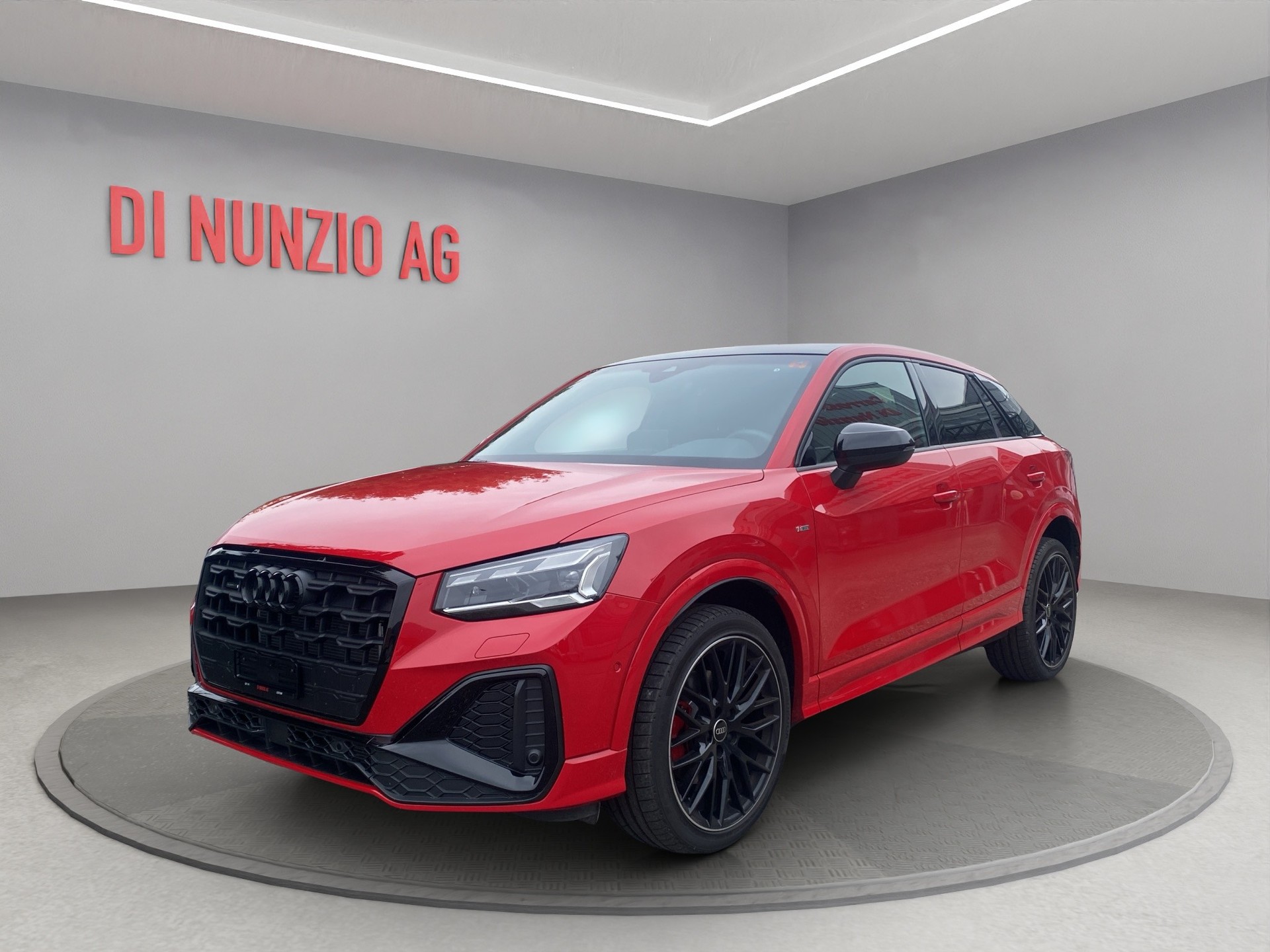 AUDI Q2 40 TFSI S line quattro S-tronic-image-1