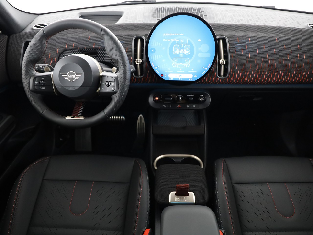MINI John Cooper Works Countryman ALL4-image-16