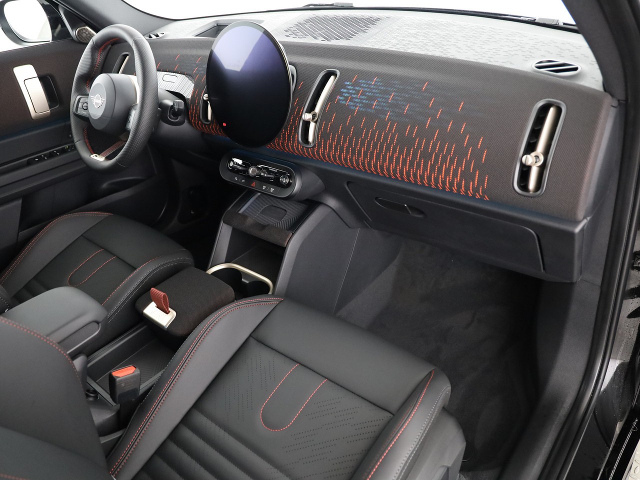 MINI John Cooper Works Countryman ALL4-image-13