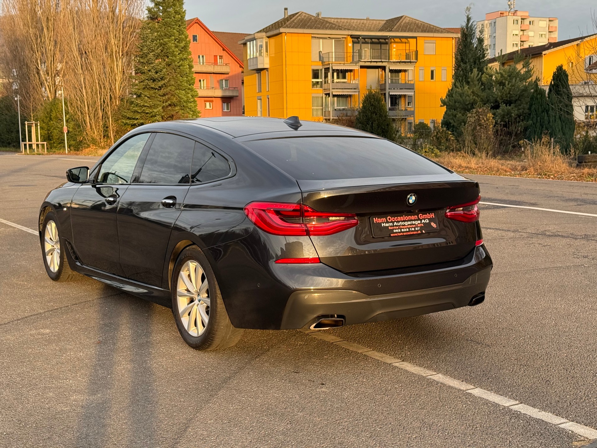 BMW 640i GT M Sport xDrive Steptronic-showroom-element-2