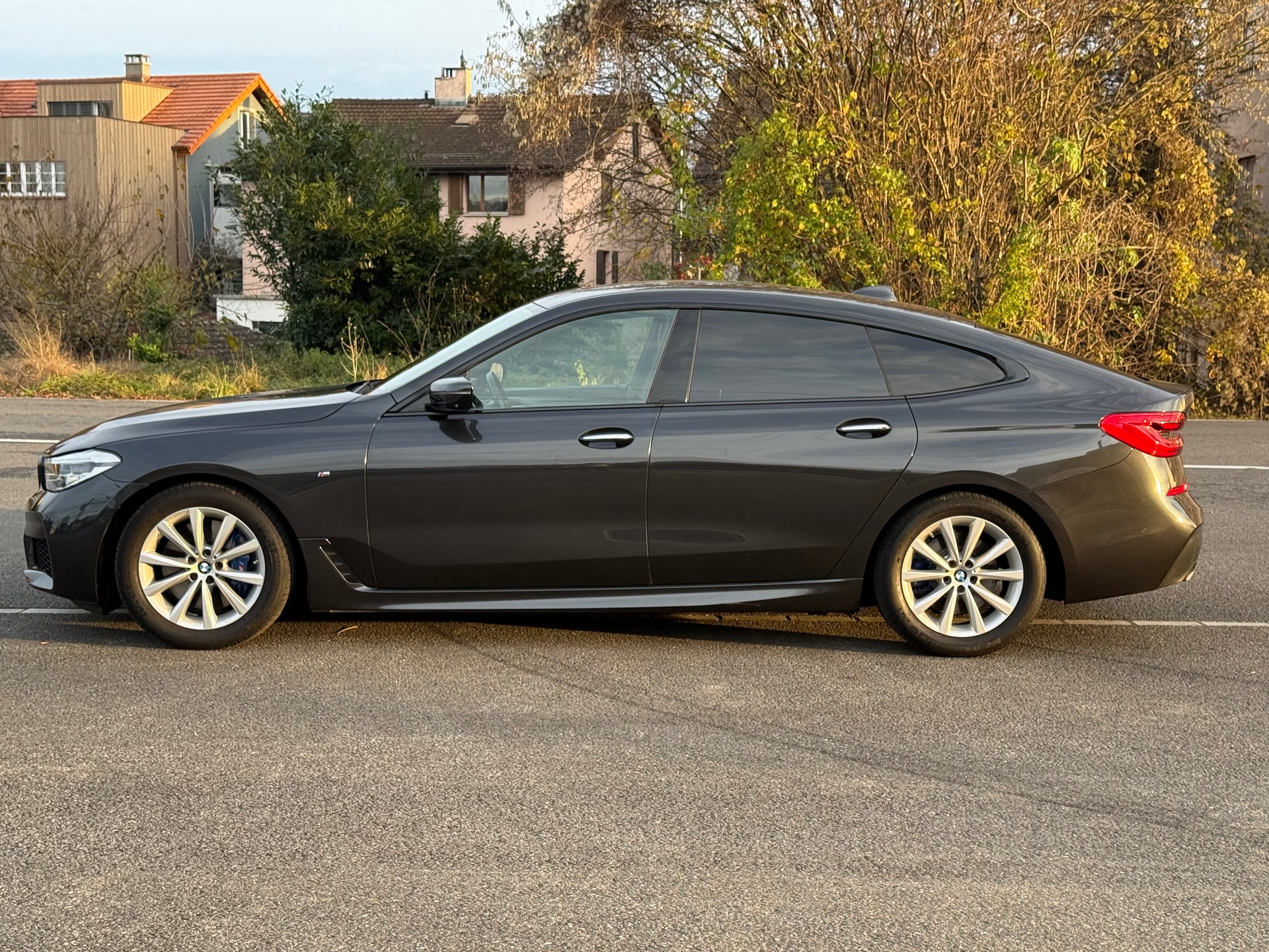 BMW 640i GT M Sport xDrive Steptronic-showroom-element-1
