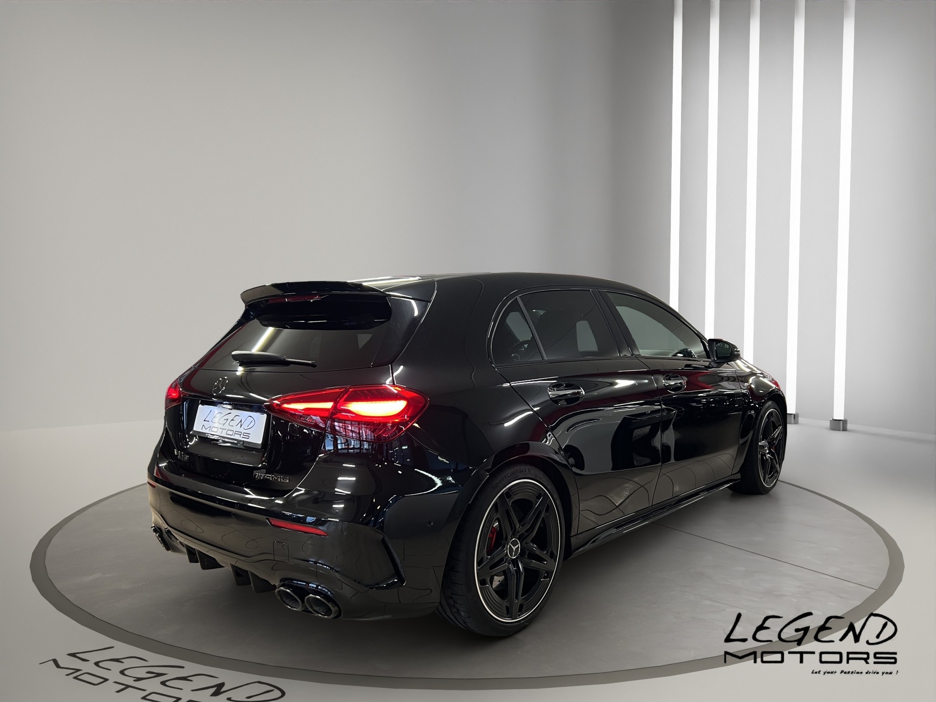 MERCEDES-BENZ A 45 S AMG 4Matic+ Speedshift LEASING à partir de CHF 590.-/mois-image-5